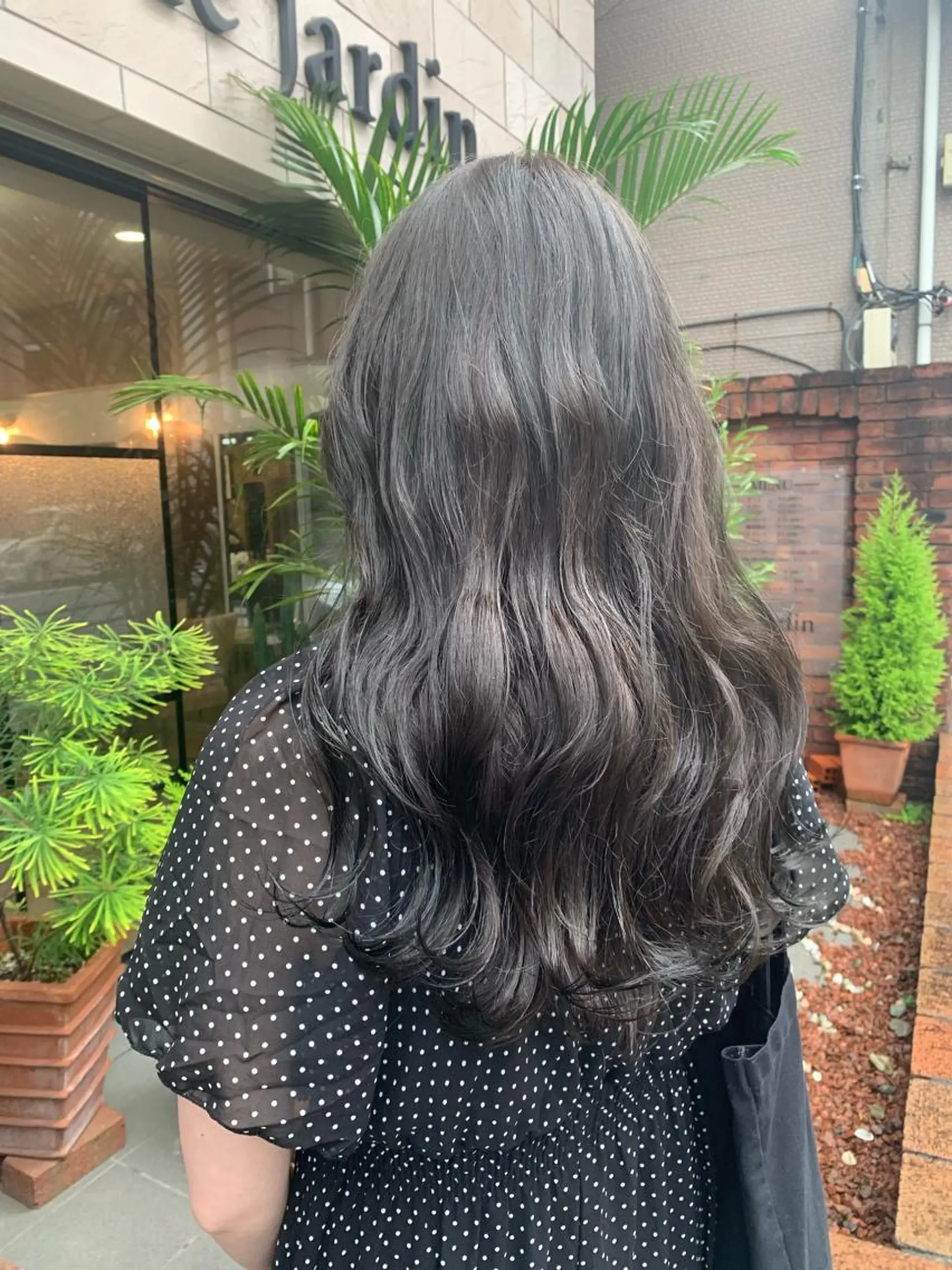 ロング カラー ブルーカラー 透明感カラー ダークグレー ダークグレージュ グレージュ ヘアカラー SHIAN 八王子👼鬼塚さやかのヘアスタイル