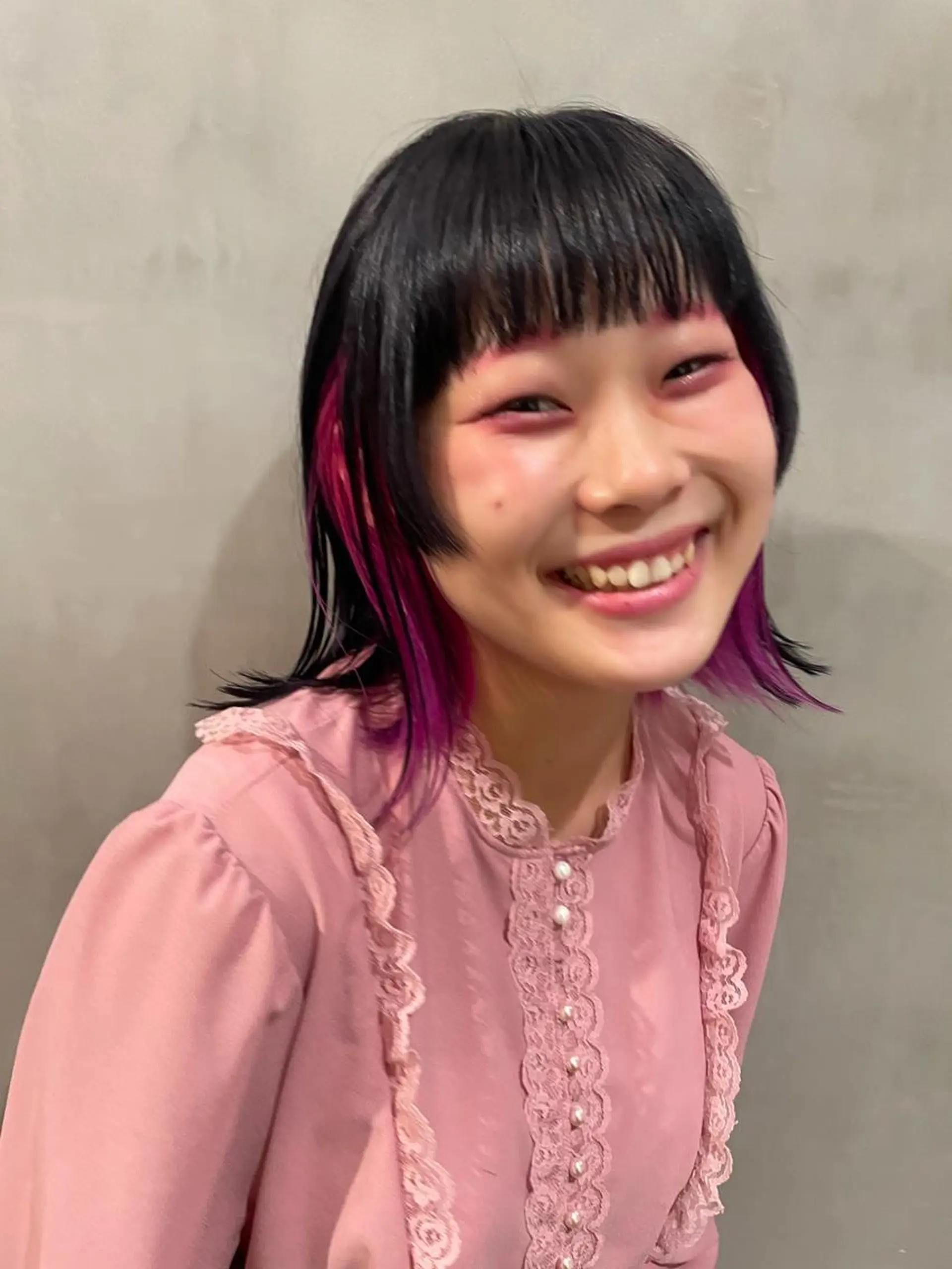 ミディアム カラー カット ヘアカラー トリートメント 優 作のヘアスタイル