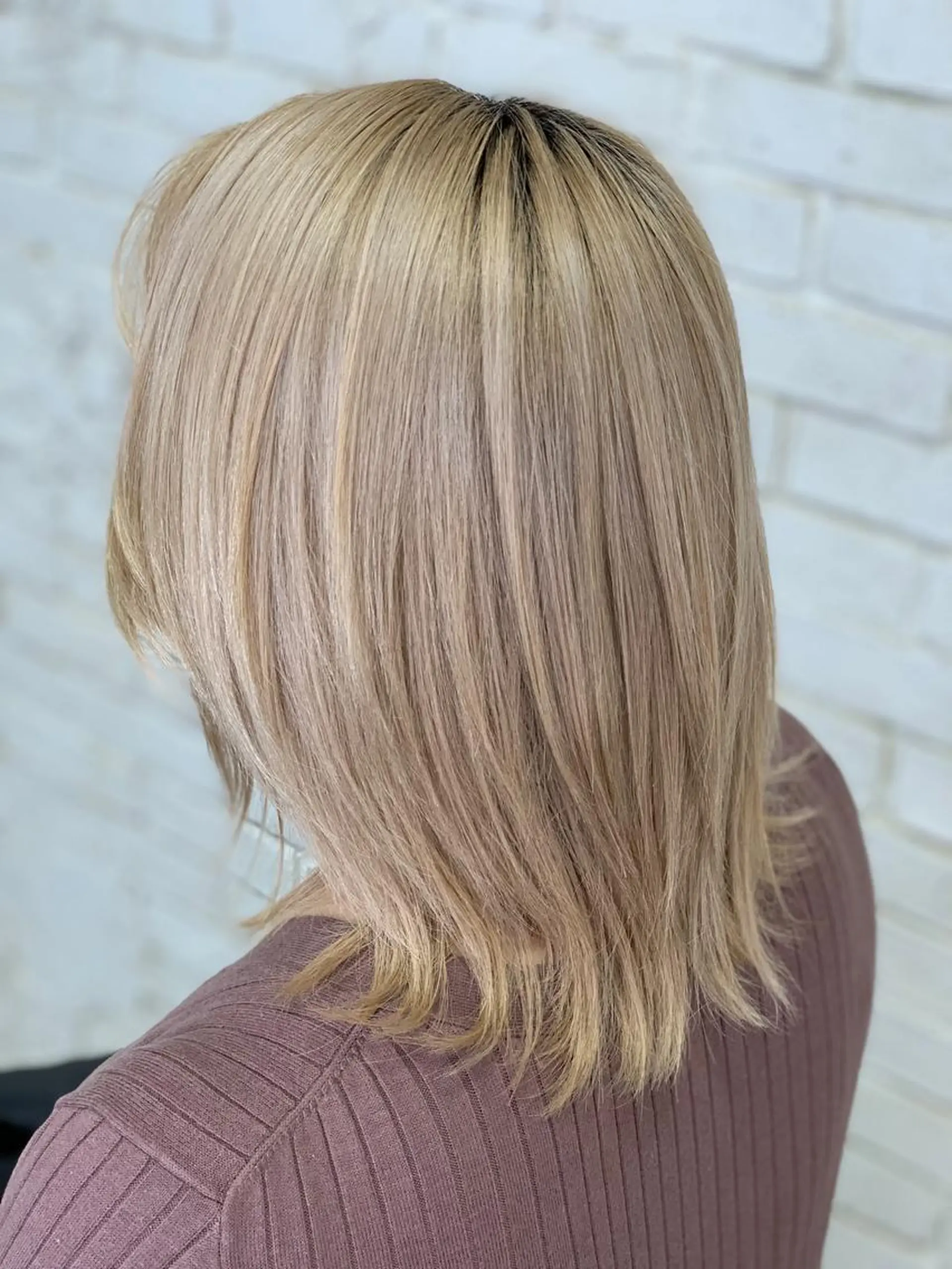 ミディアム カラー ベージュカラー ホワイトベージュ ヘアカラー トリートメント LUXBE LUCE那覇イオン店所属・LUXBE LUCEのヘアスタイル