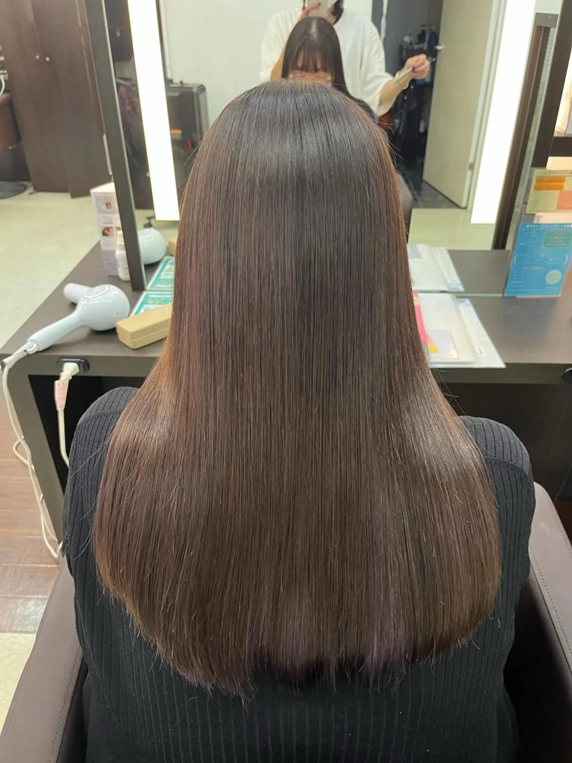 ロング トリートメント float浦和美園所属・float浦和美園店 藍野賢也のヘアスタイル