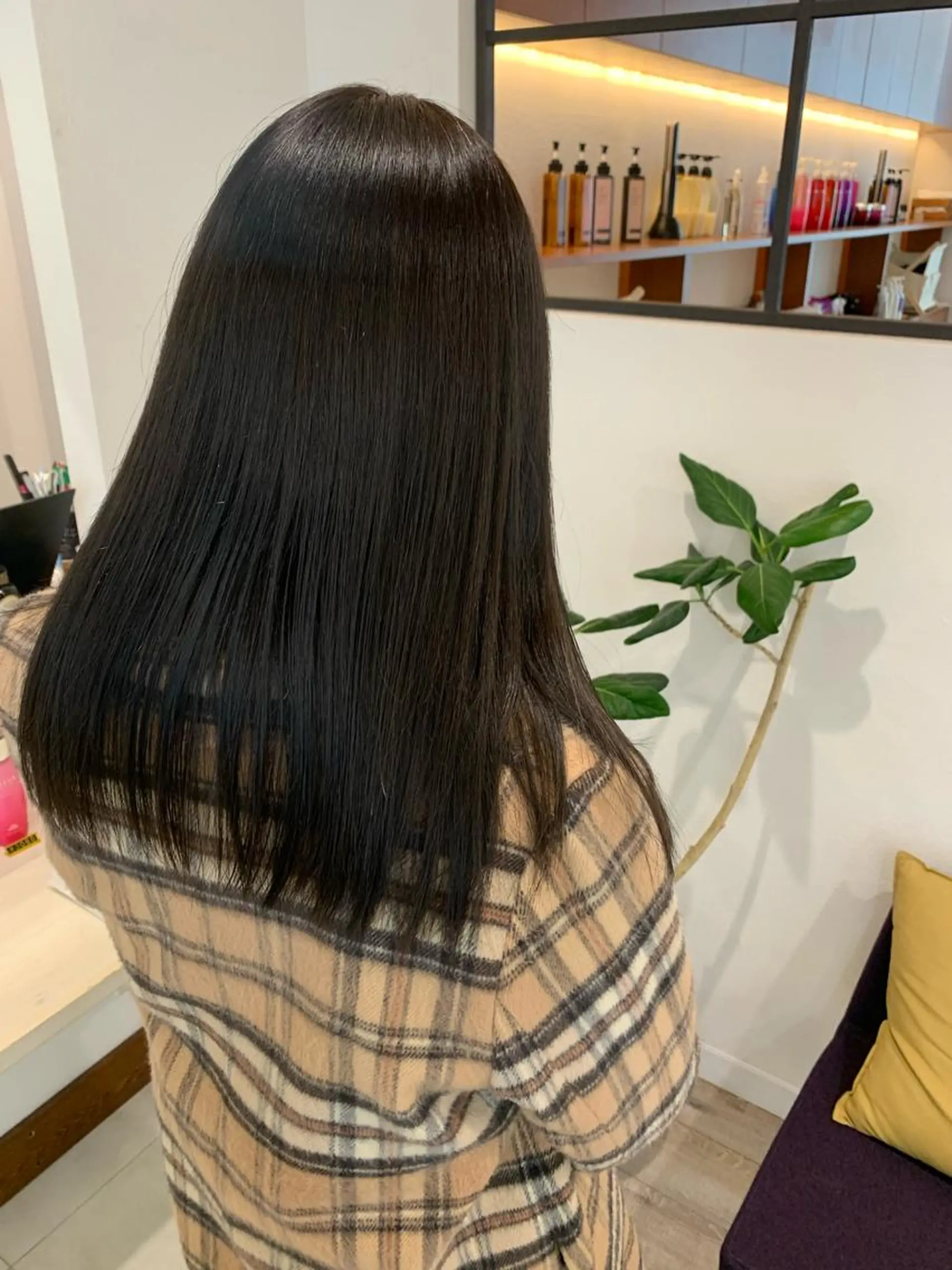 ロング カラー グレージュ オリーブグレージュ オリーブグレー Door代官山所属・詩織/パーマ /代官山のヘアスタイル