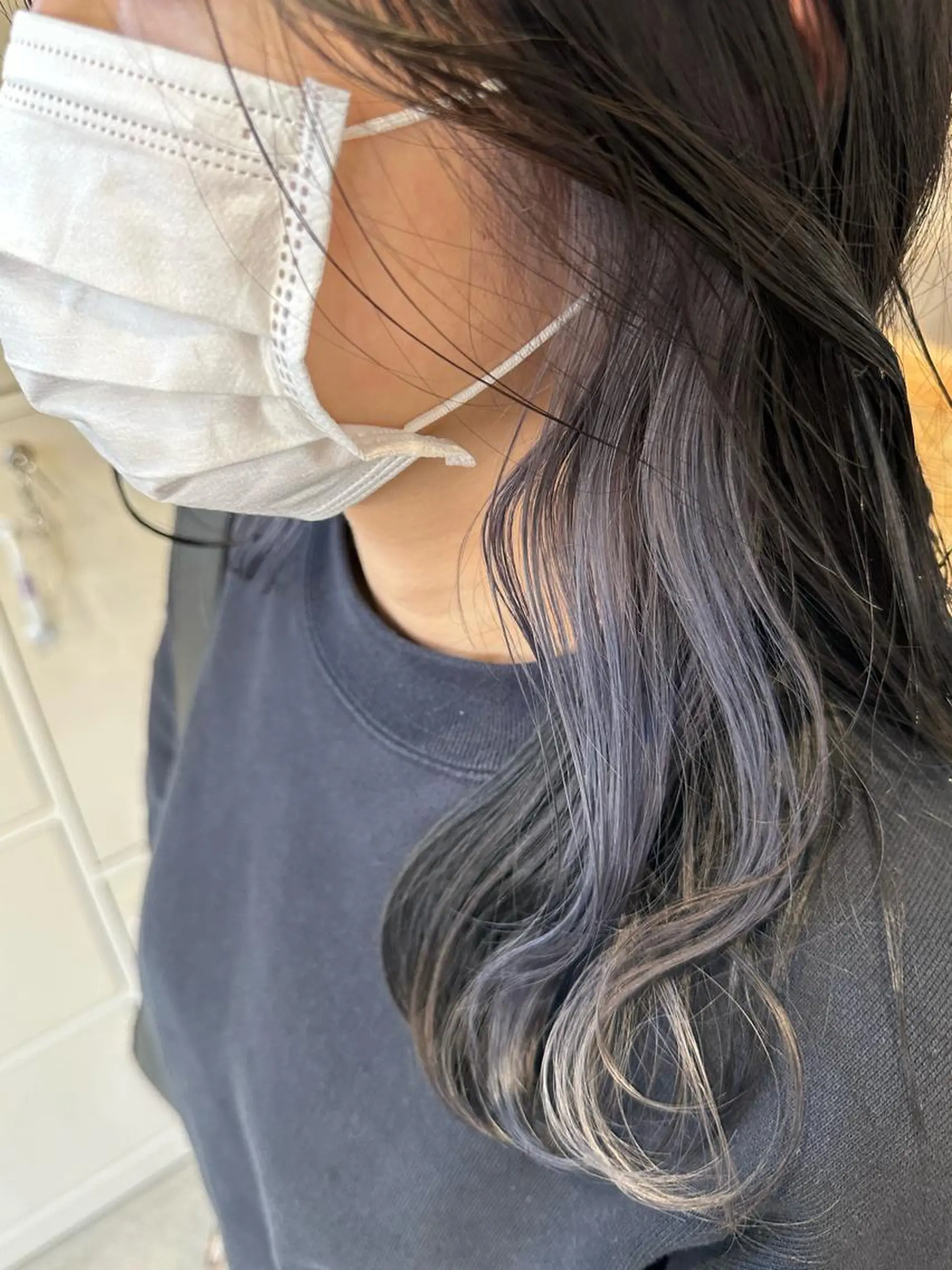 セミロング カラー 松本 莉央のヘアスタイル