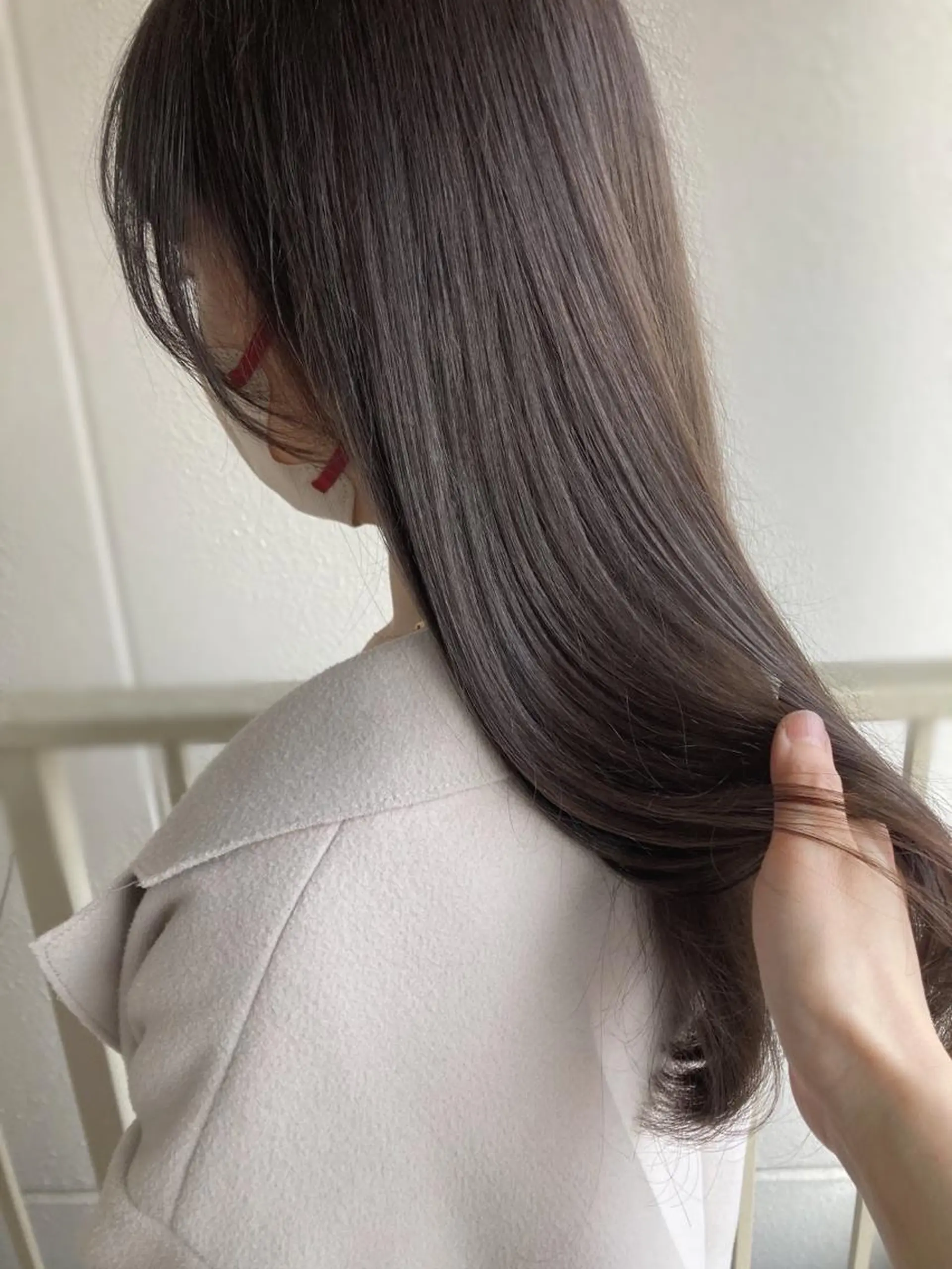 ロング roka ノゾミのヘアスタイル