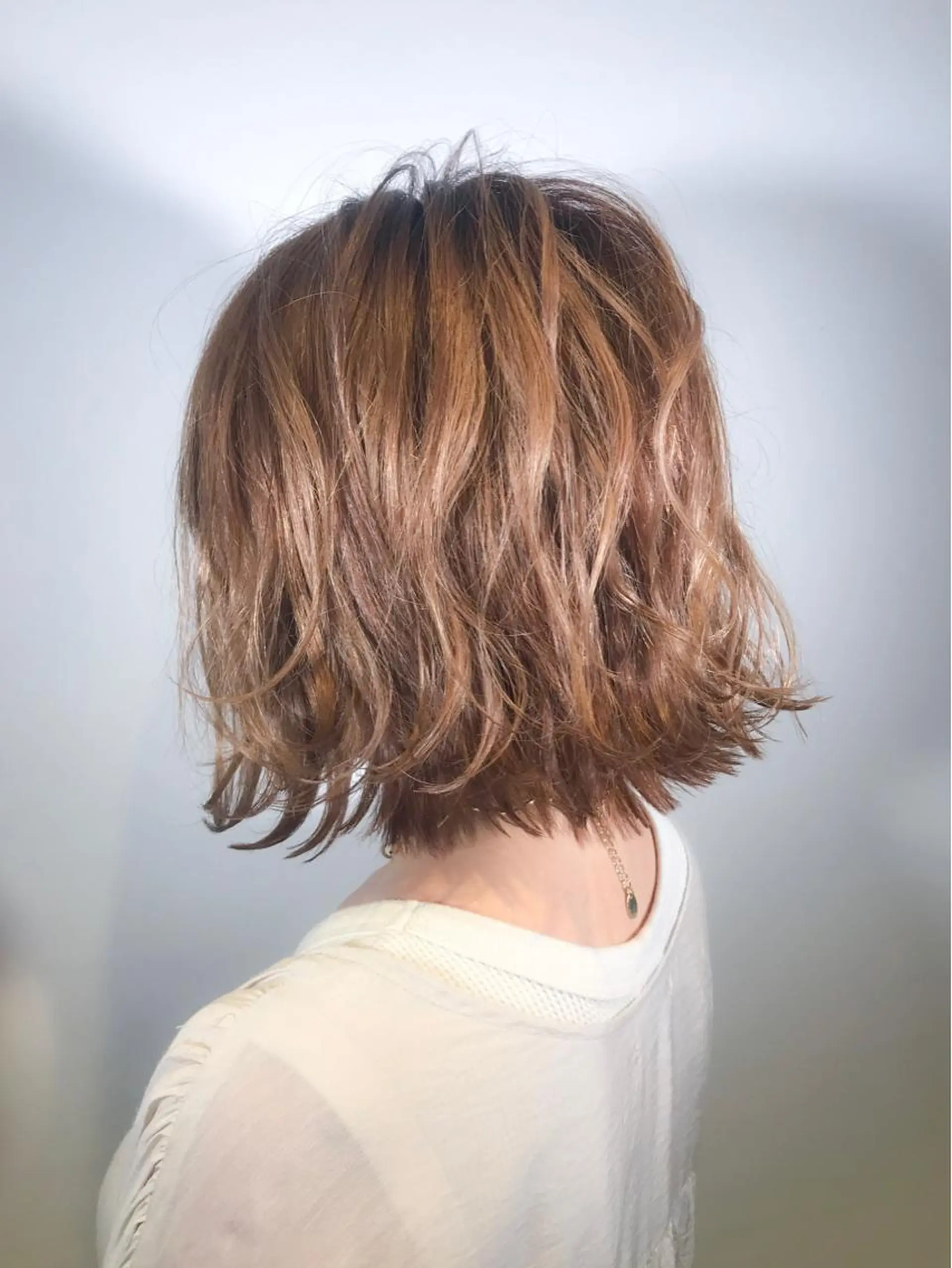 ミディアム BIANCO北堀江 AKANEのヘアスタイル