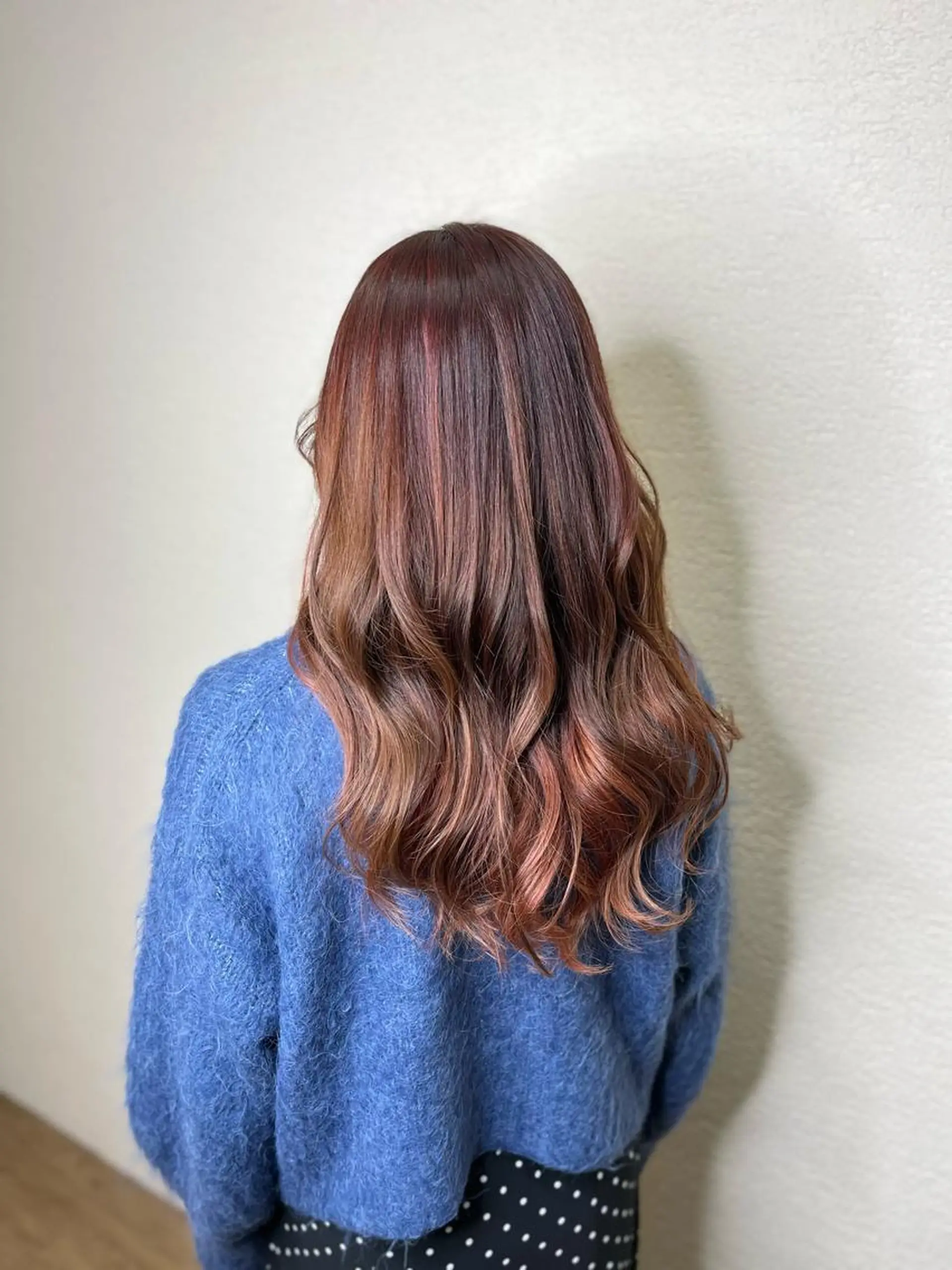 セミロング カラー バレイヤージュ ベージュカラー 透明感カラー ダブルカラー ハイライトカラー カット ヘアカラー トリートメント 野村 朋生のヘアスタイル