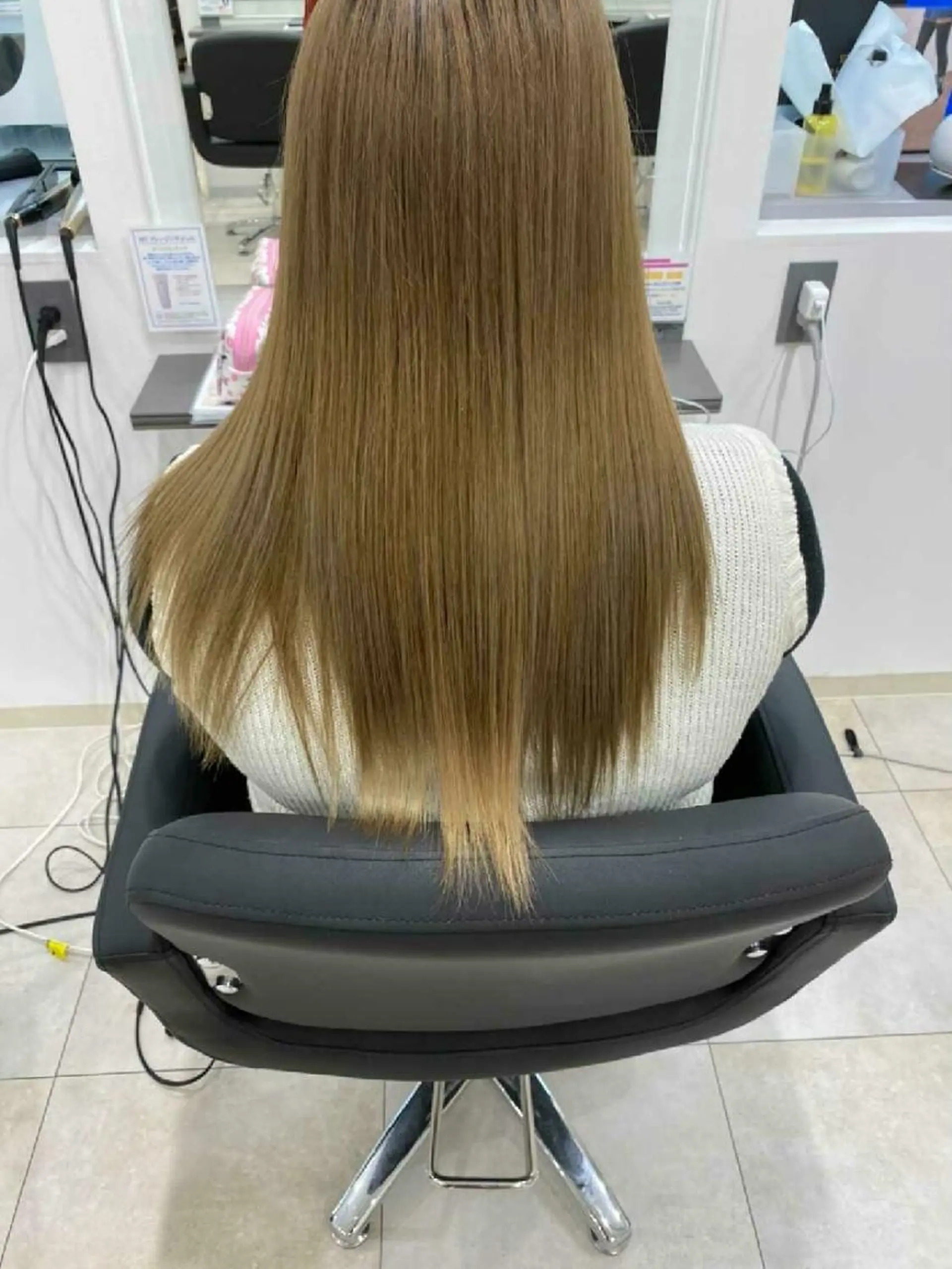 ロング 髪質改善 トリートメント EMANON名古屋所属・美谷添（ミヤゾエ） まどか大人ヘアサロンのヘアスタイル
