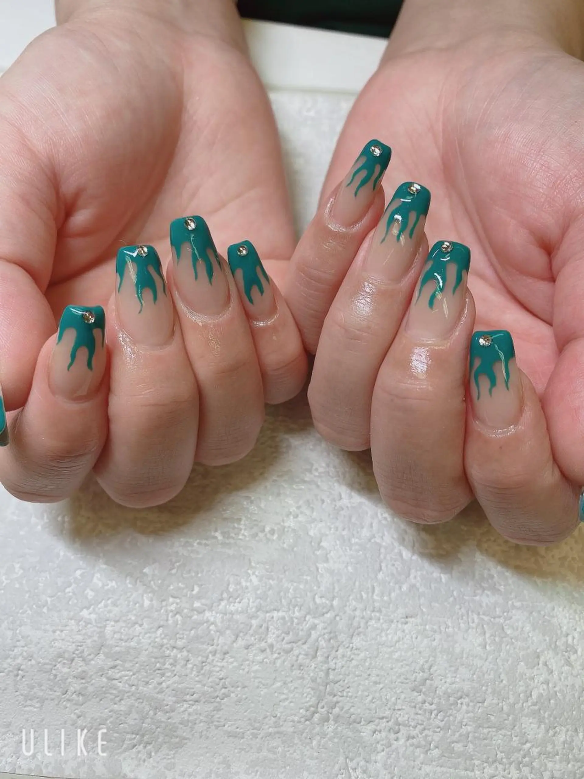 ミディアム ハンドネイル JNA認定講師🌸 RIEのネイルデザイン