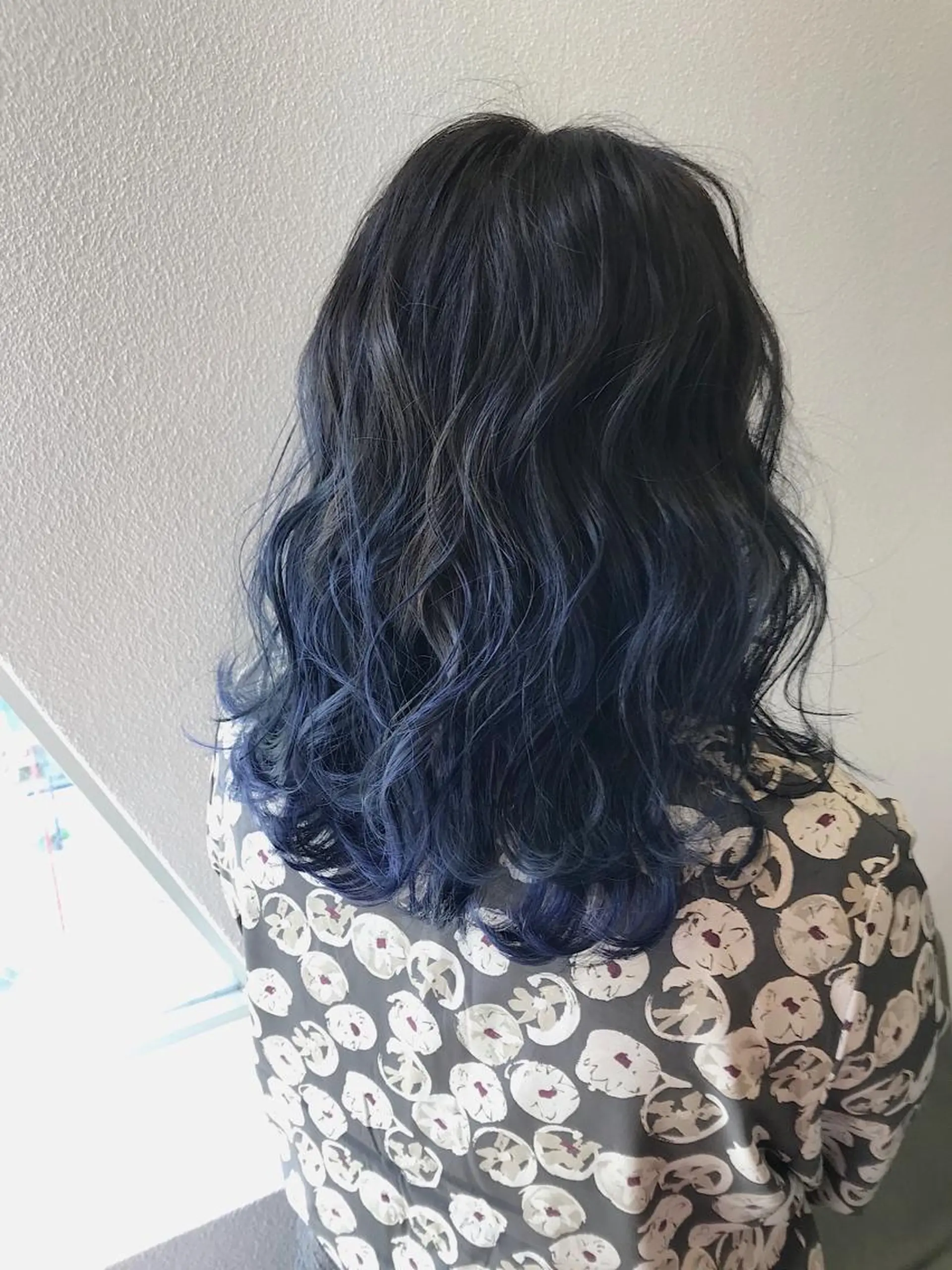 ミディアム カラー ブルーカラー グラデーションカラー ヘアカラー トリートメント lani 天神大名/ブリーチのヘアスタイル