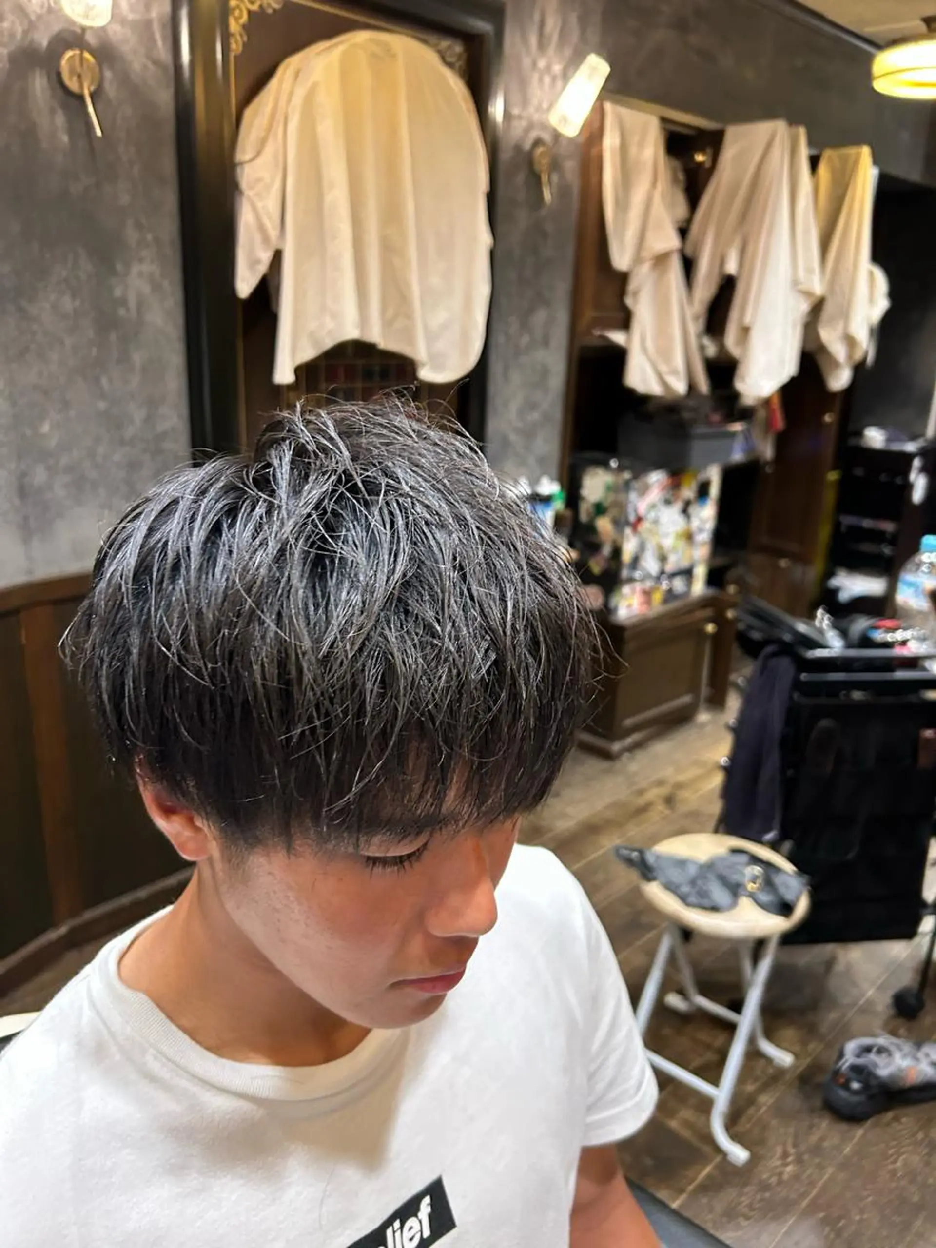 メンズ マッシュ 刈り上げ 西本 健斗のヘアスタイル