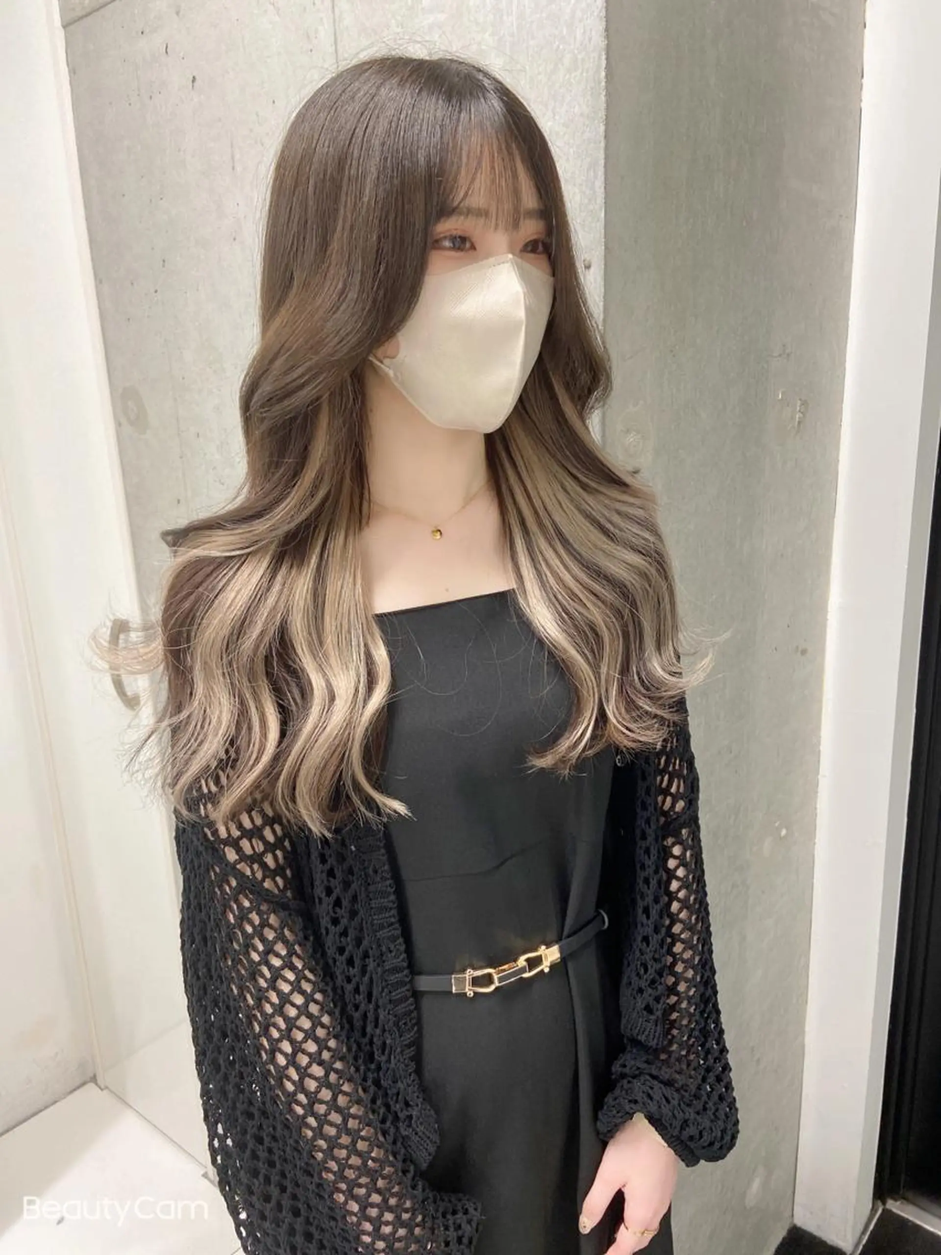 ロング Amelie所属・Amelie yunのヘアスタイル