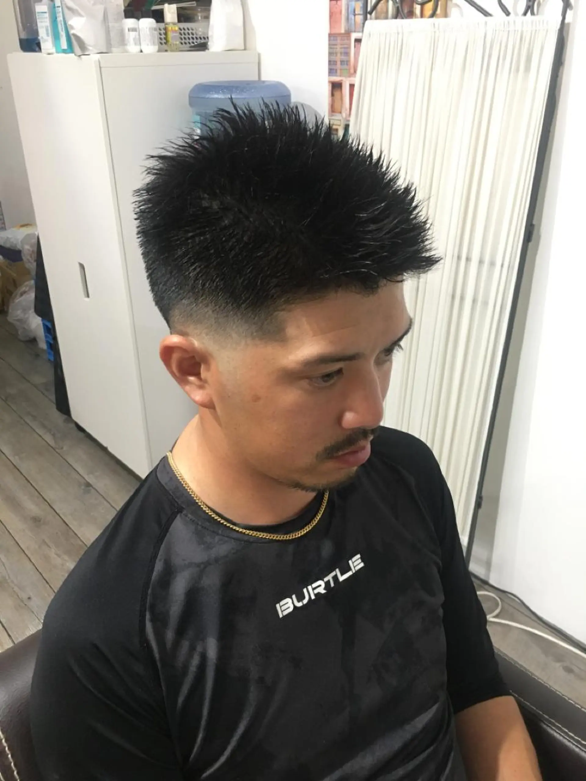 ショート シアーズ所属・松本 祐太のヘアスタイル