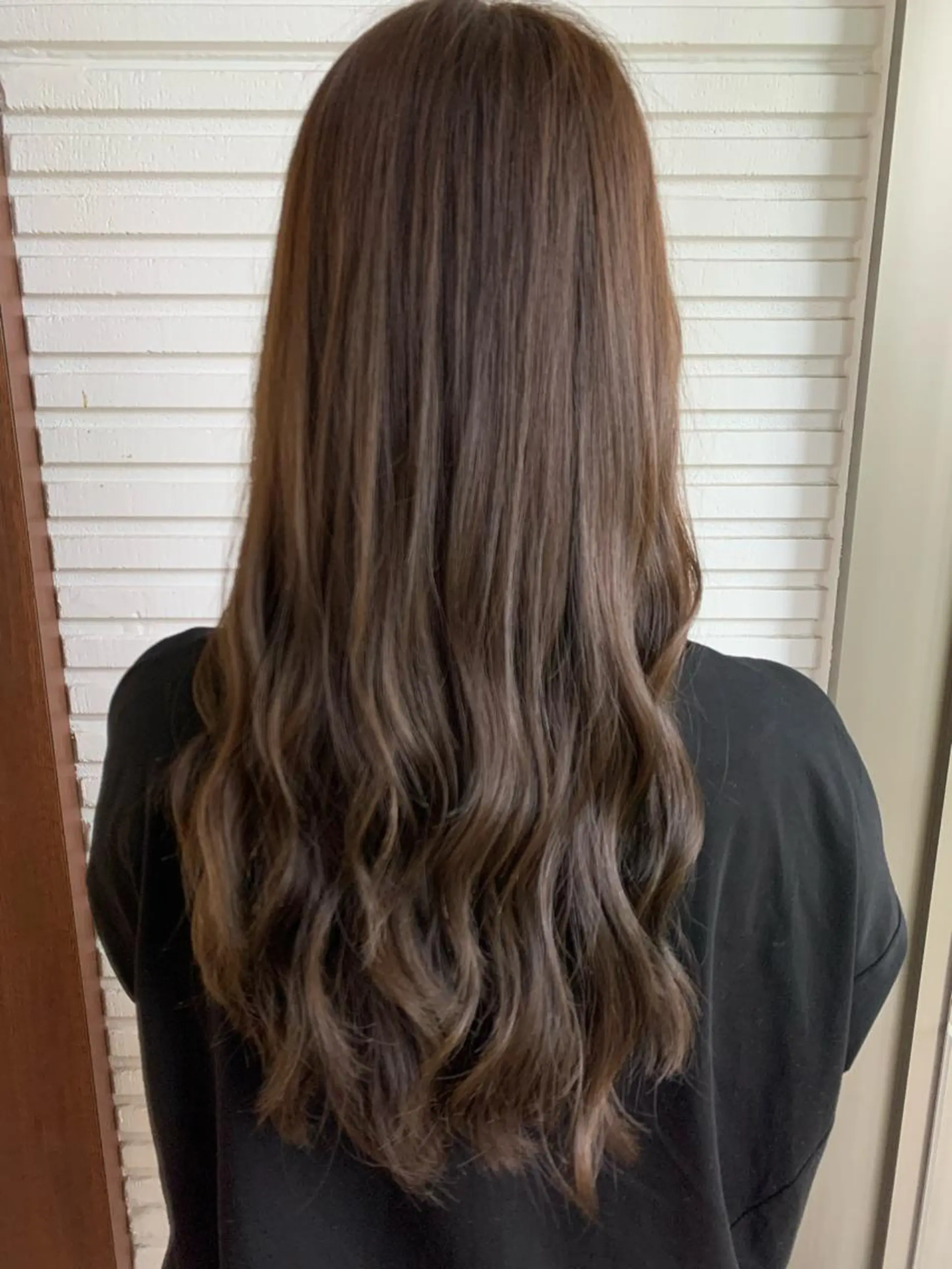 ロング ワタナベ アオイのヘアスタイル