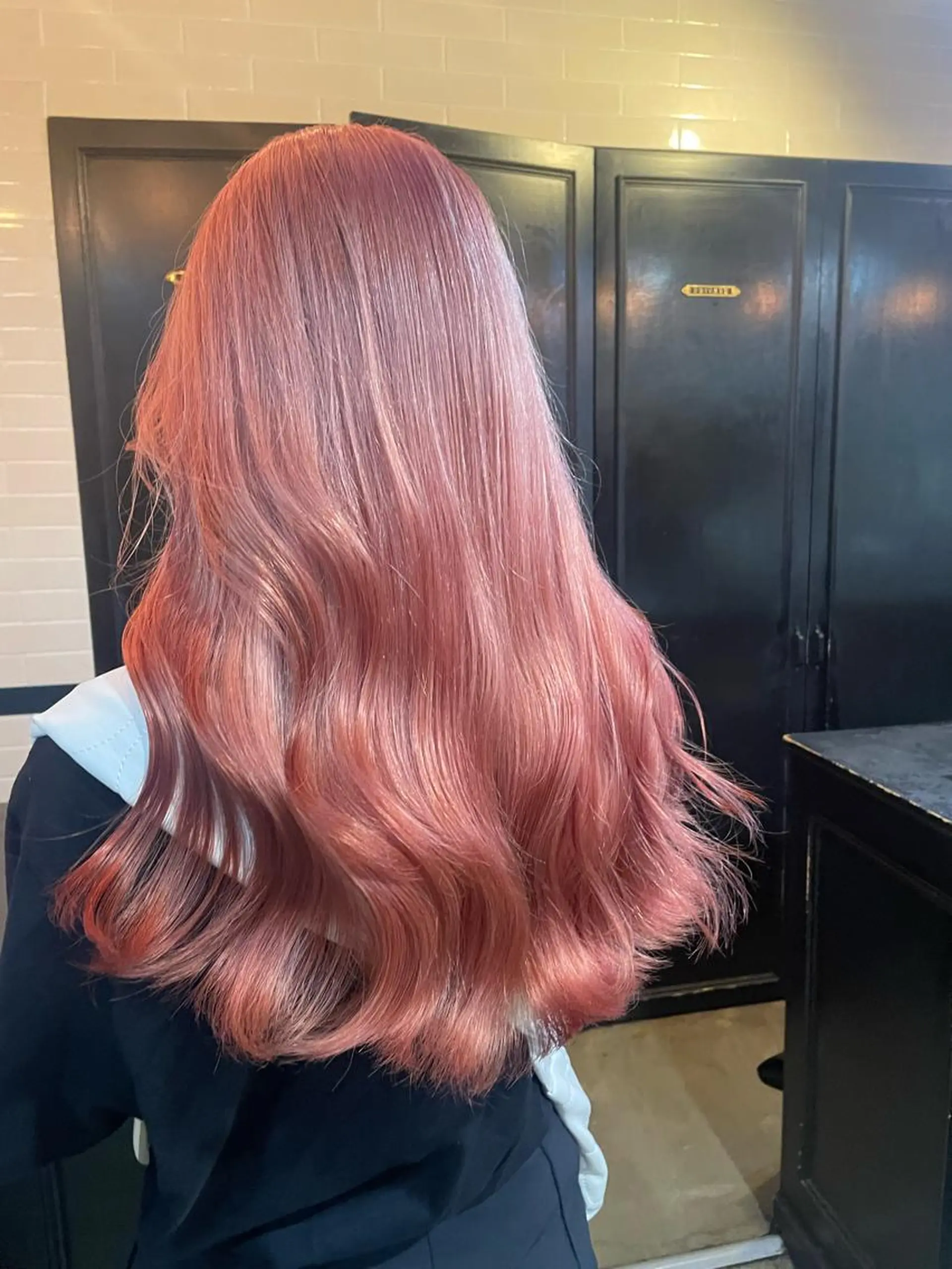 ロング カラー YEAU　PLUS所属・極上の艶髪 RINAのヘアスタイル