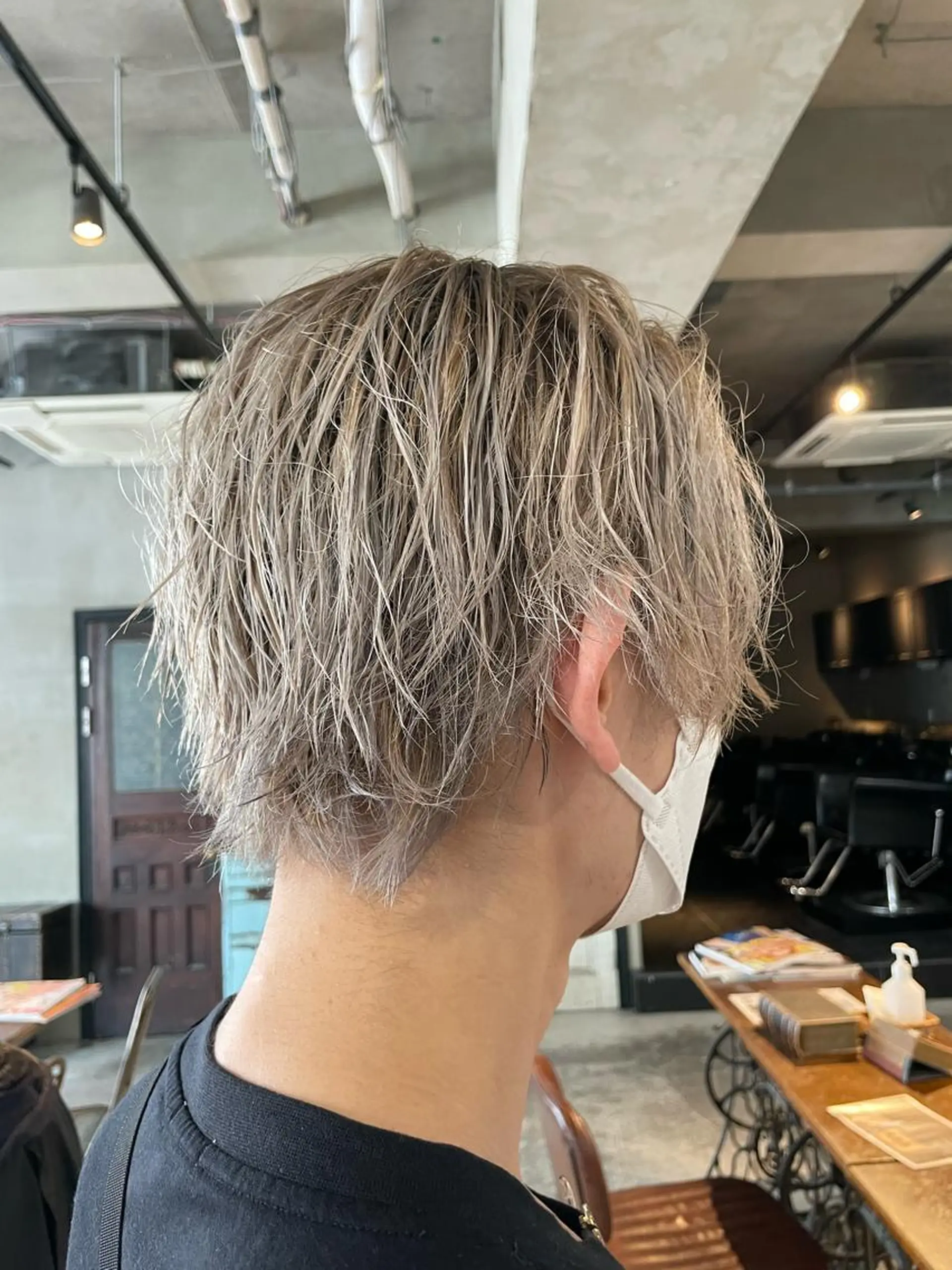 ショート カラー メンズ ベージュカラー ホワイトベージュ ヘアカラー トリートメント ヘアセット 🍀艶髪・透明感🍀 TATSUKIのヘアスタイル