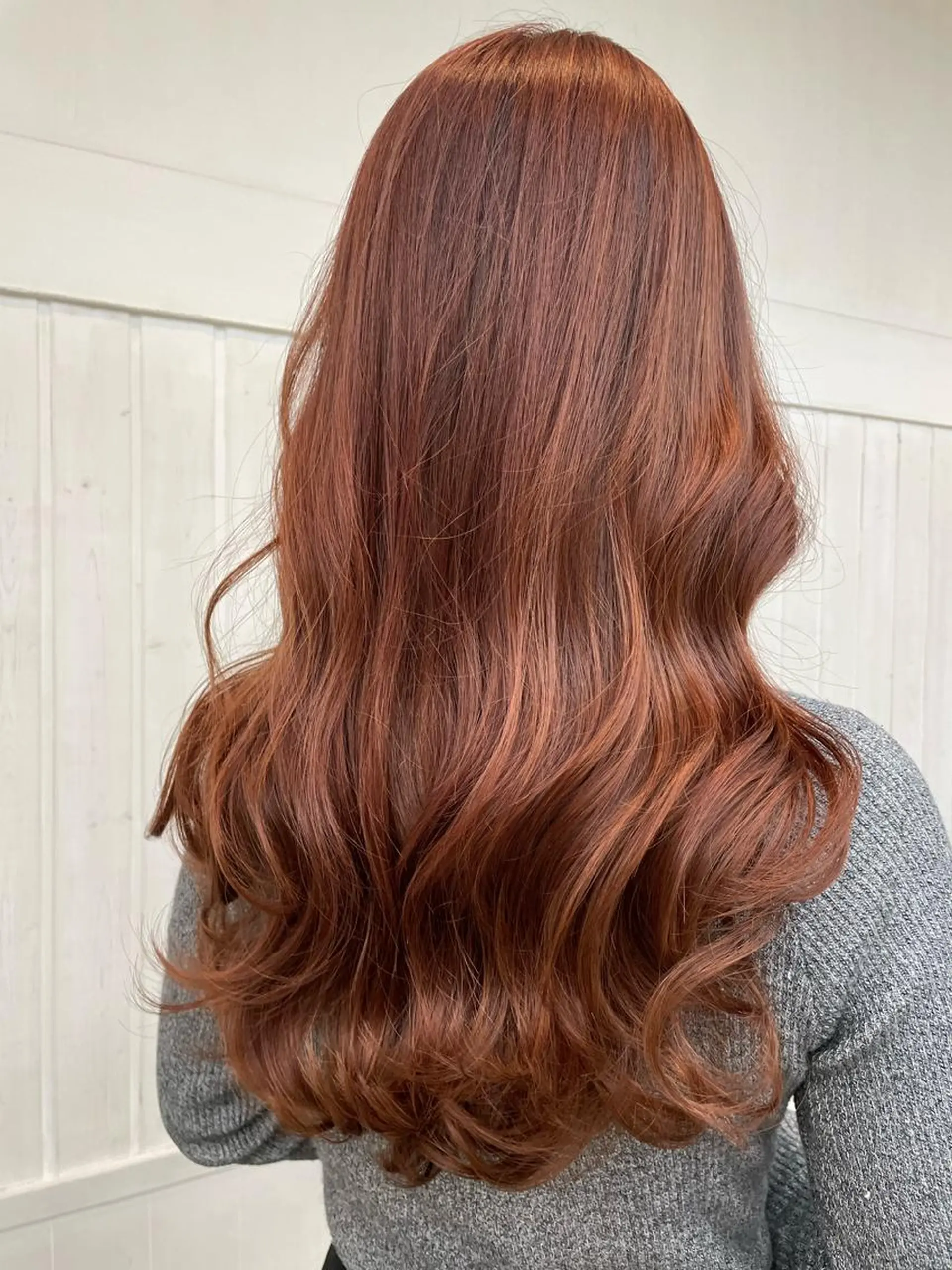 ロング カラー ヘアアレンジ オレンジ オレンジピンク ピンクカラー カット ヘアカラー トリートメント 前髪顔周り✂️店長 ❤️アマミヤ❤️のヘアスタイル