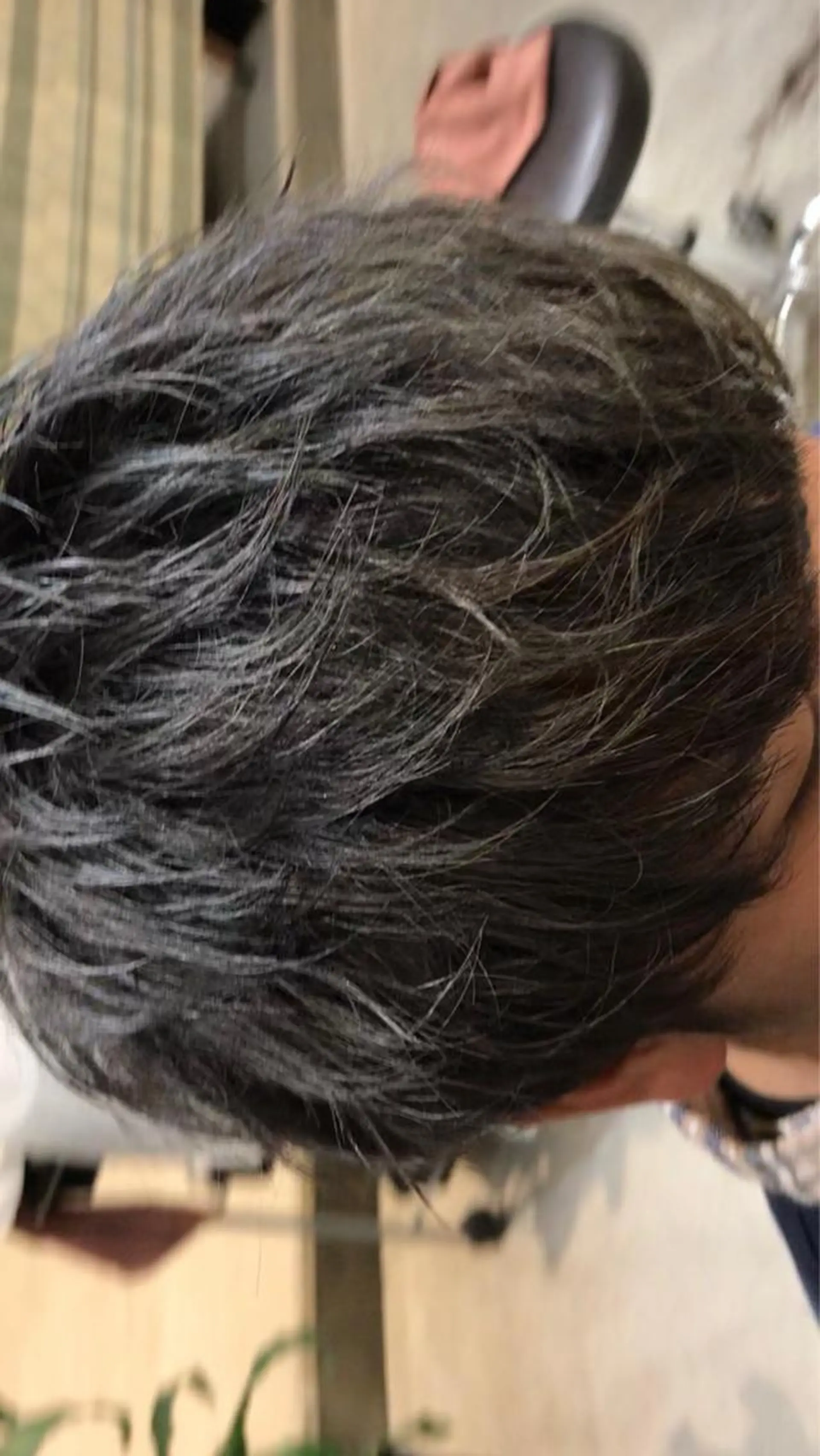 カラー メンズ グレージュ 久保亮太 /大人ショートのヘアスタイル