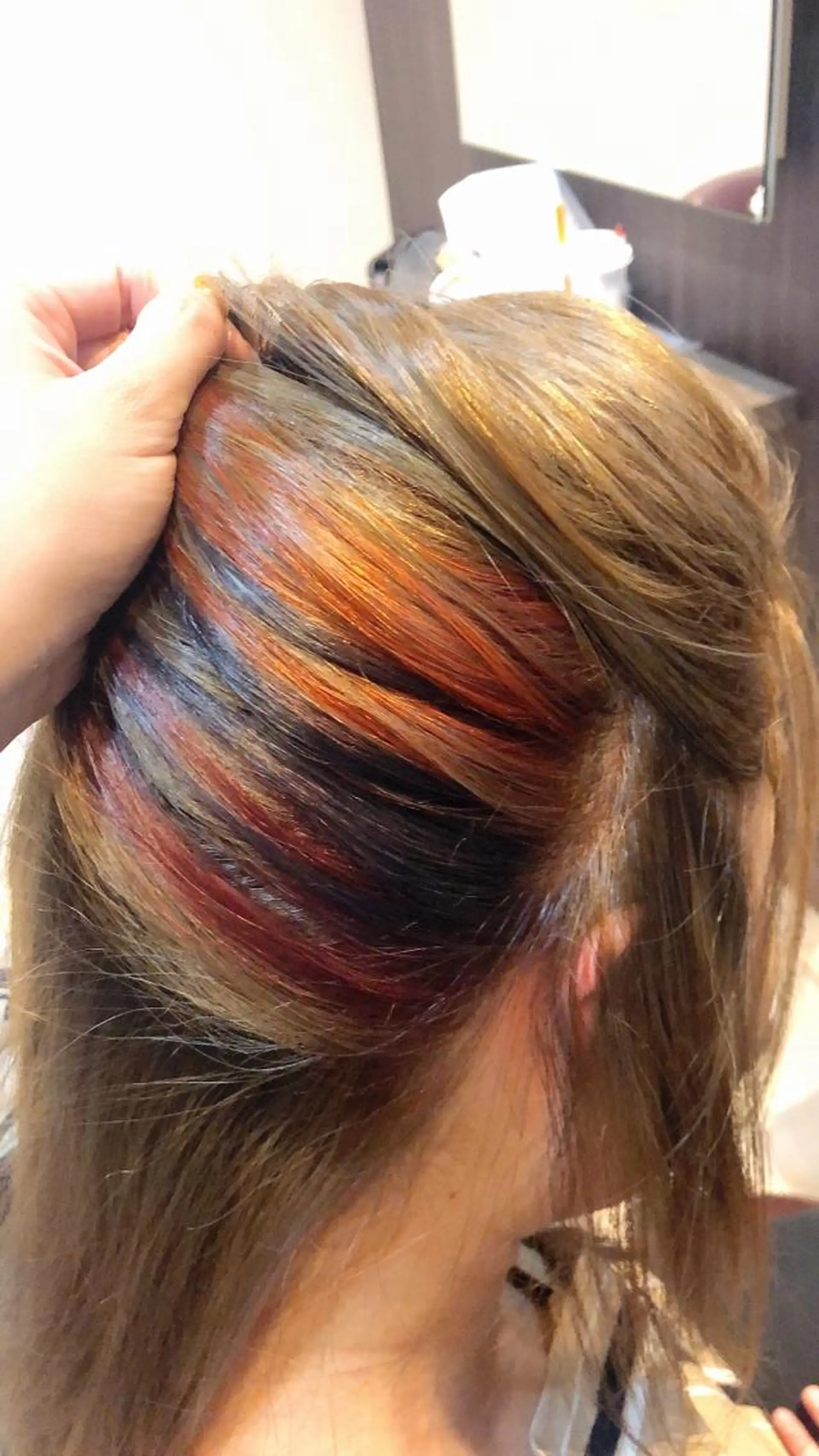 ミディアム ヘアカラー 7月予約解放☺️ 櫻庭梢のヘアスタイル