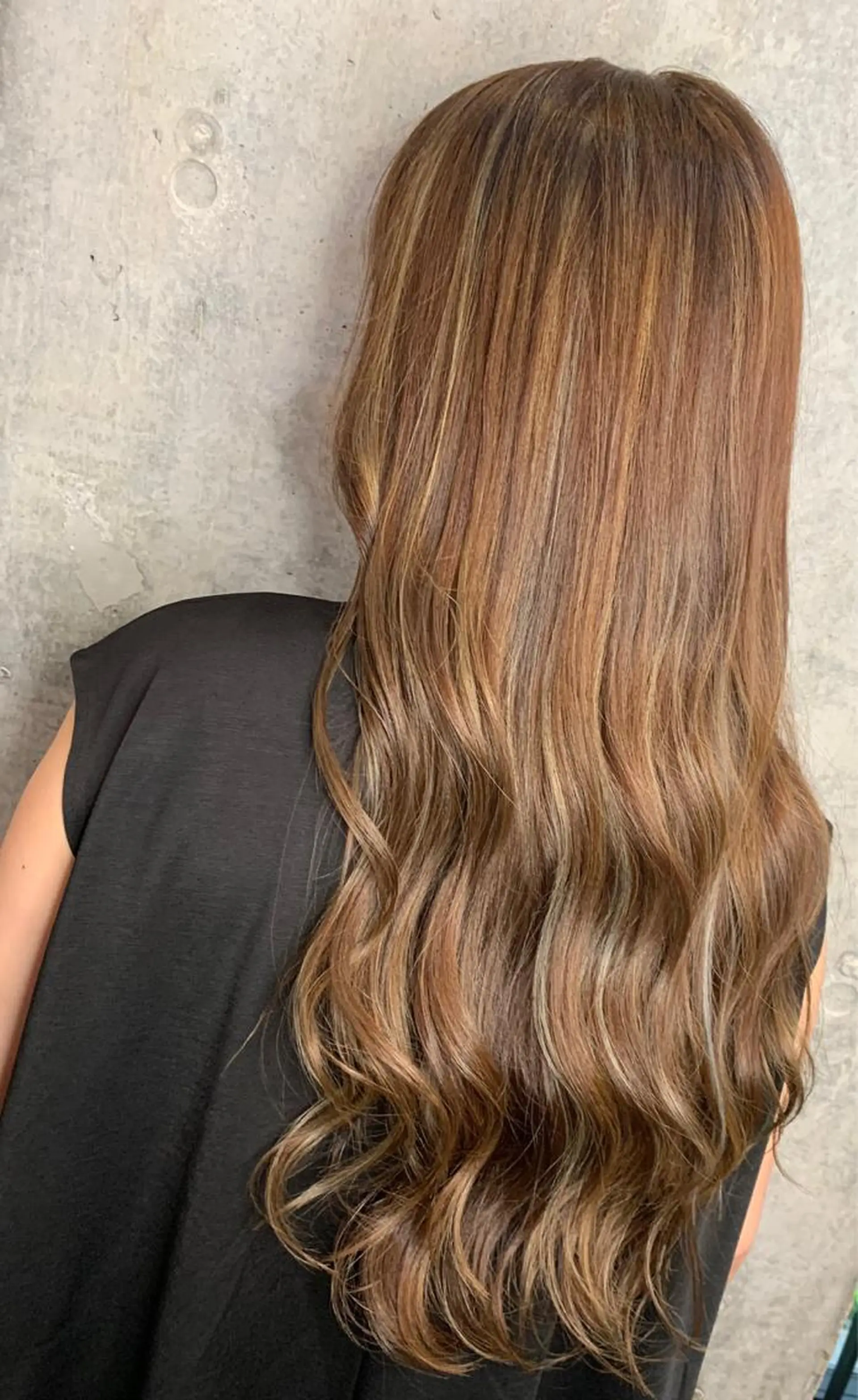 ロング カラー ハイライトカラー ハイライト ❣️髪質改善特化❣️ カモアオイのヘアスタイル