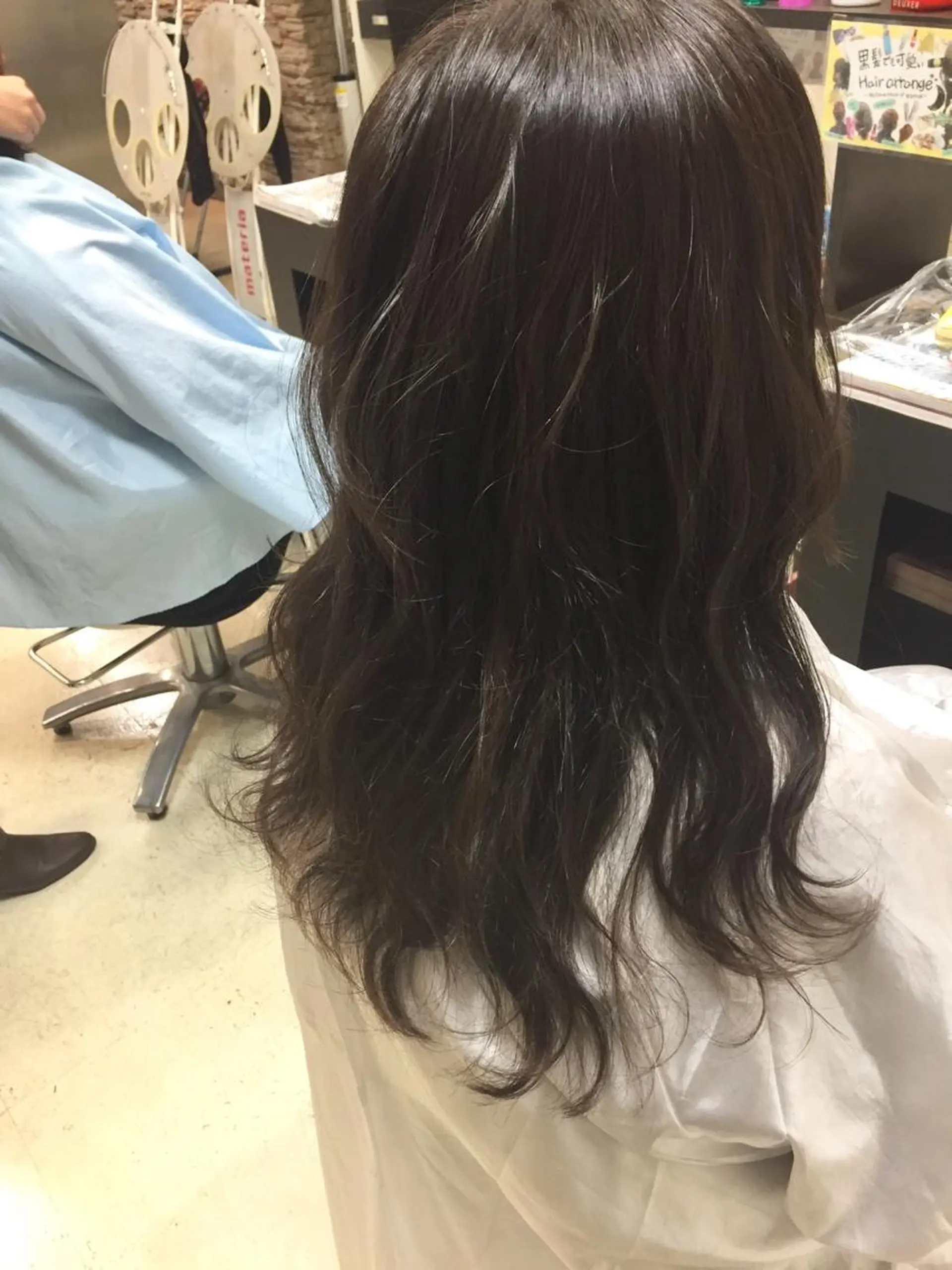 セミロング カラー イルミナカラー brace 立花のヘアスタイル