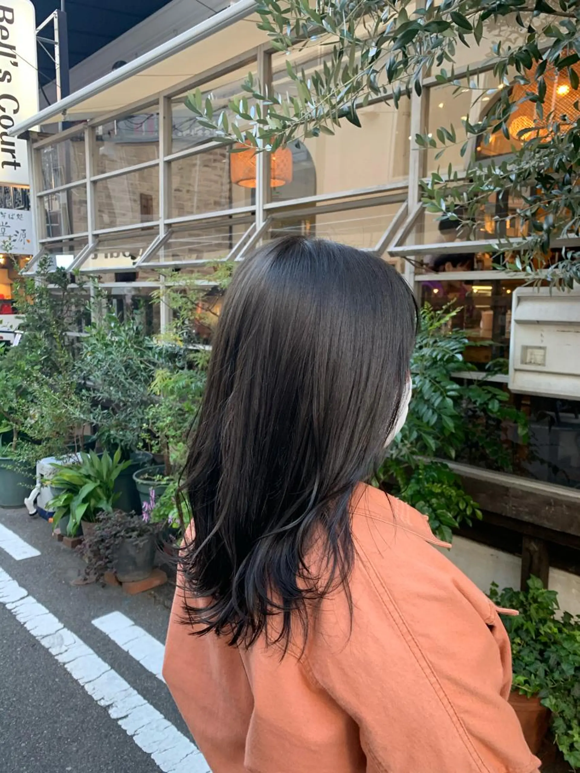 ミディアム カラー カット ヘアカラー トリートメント LEB所属・下河 宗太のヘアスタイル