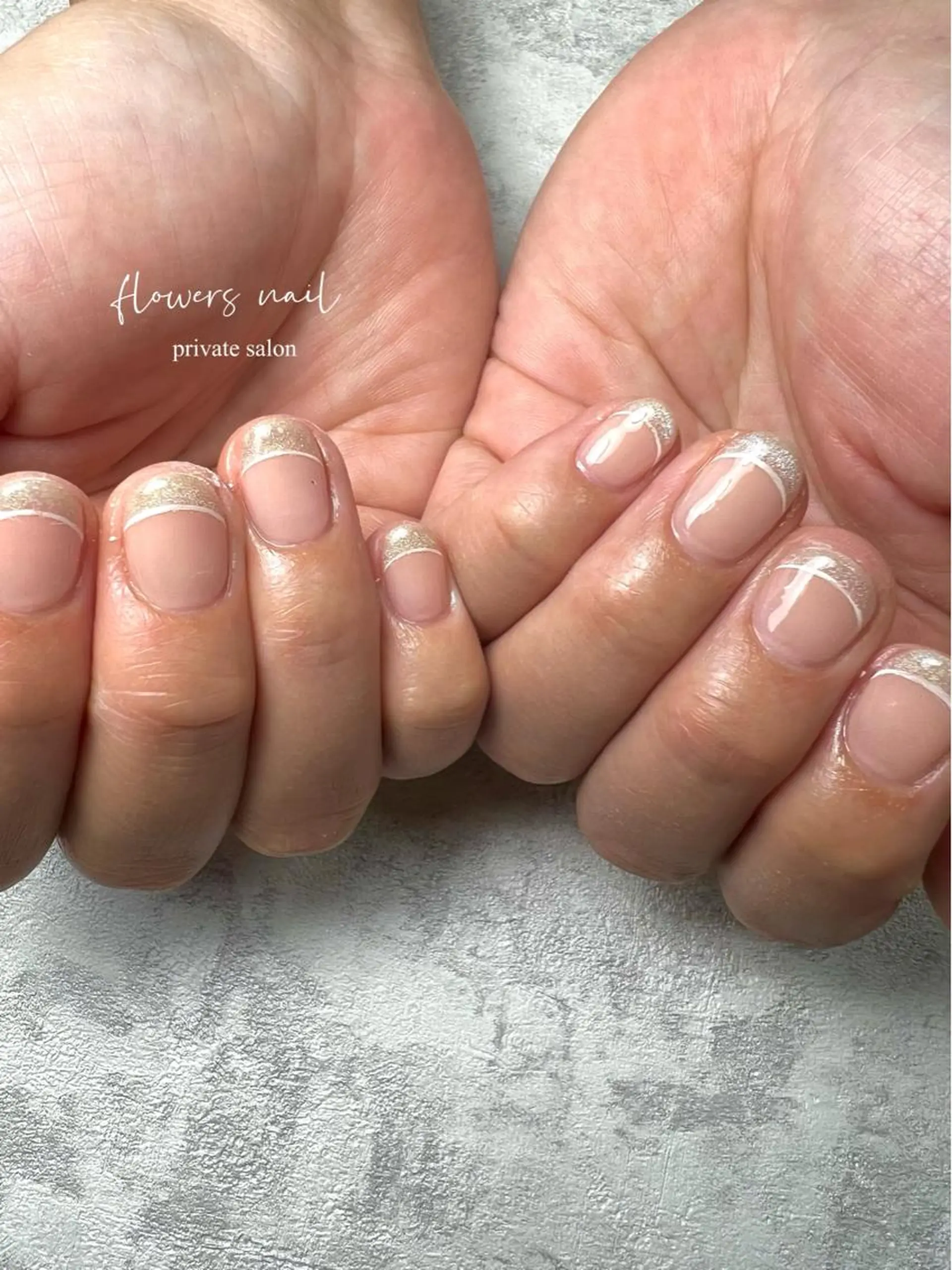 ネイル オーロラネイル フレンチネイル ジェルネイル マグネットネイル 持ち込み flowers nailのネイルデザイン