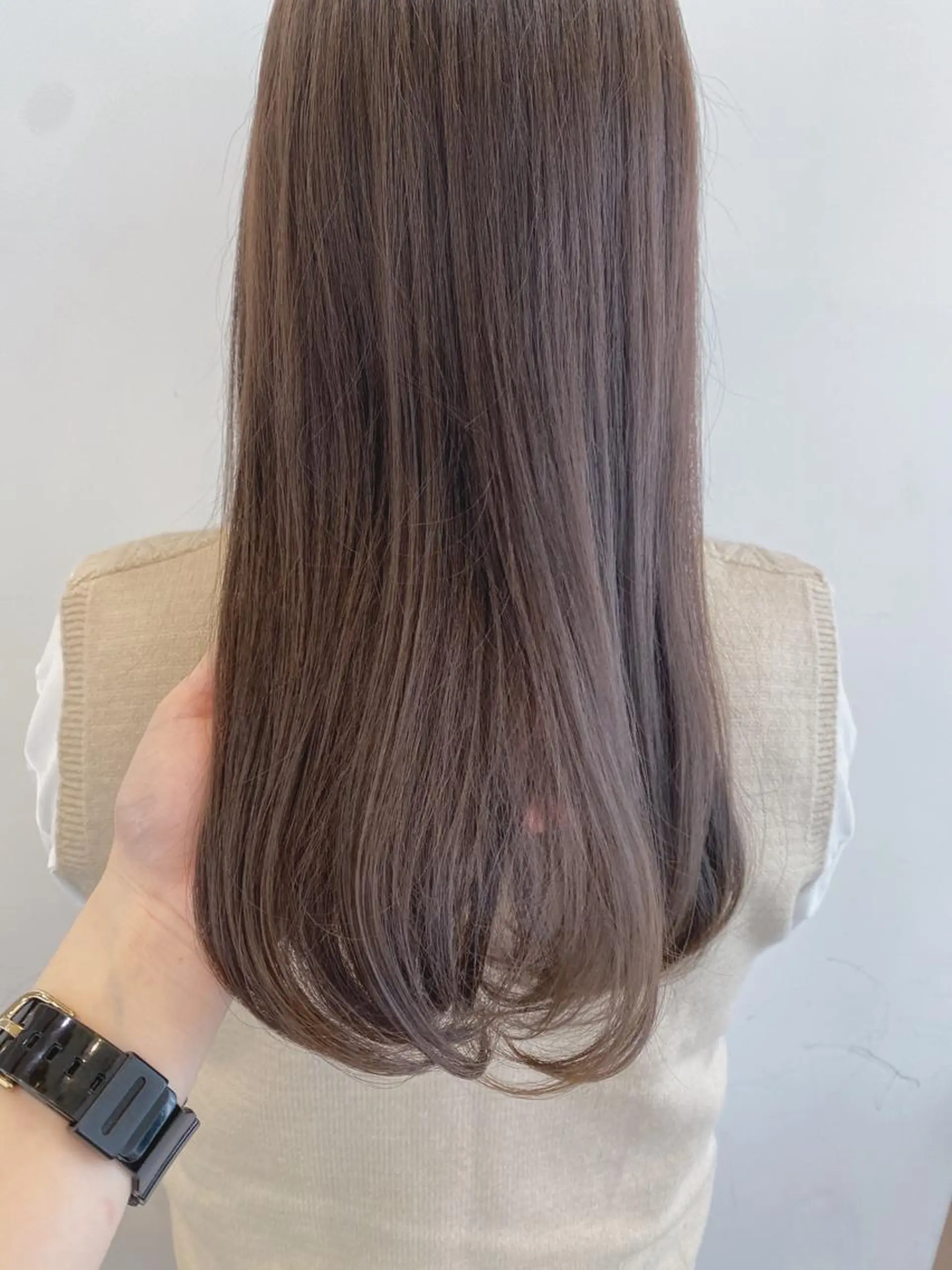 ロング カラー ベージュカラー 透明感カラー ブリーチ指名 NO1🌈SAKIのヘアスタイル