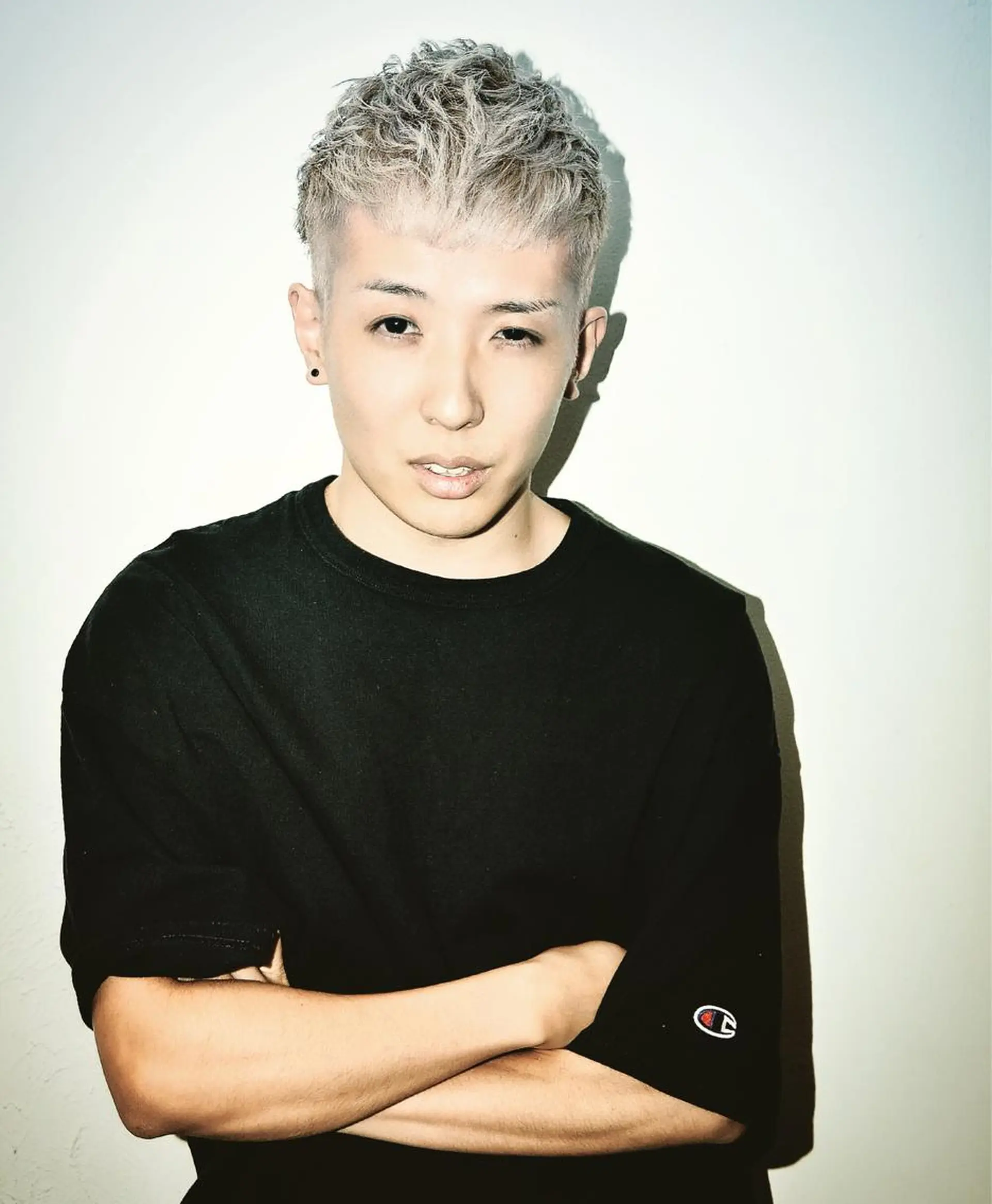 ショート カラー メンズ ツーブロック シルバー カット ヘアカラー エクステリピート率 No.1 菊池　悠介のヘアスタイル