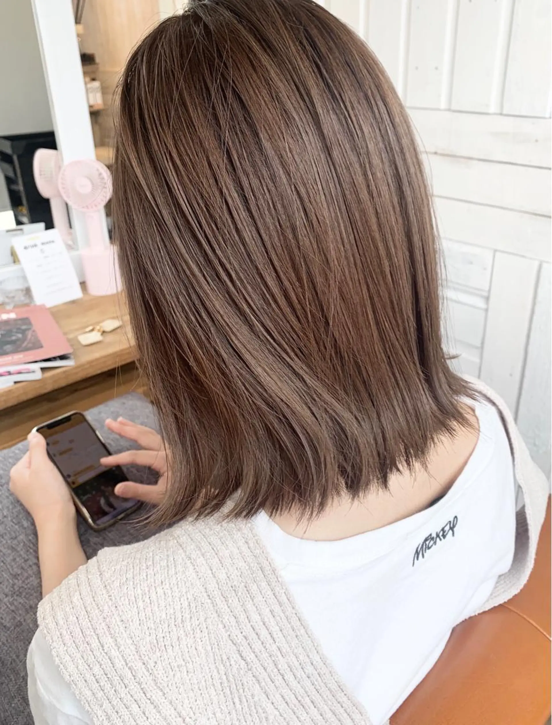 ミディアム カラー 透明感カラー イルミナカラー 🔆学生に人気🔆 AEQUITASのヘアスタイル