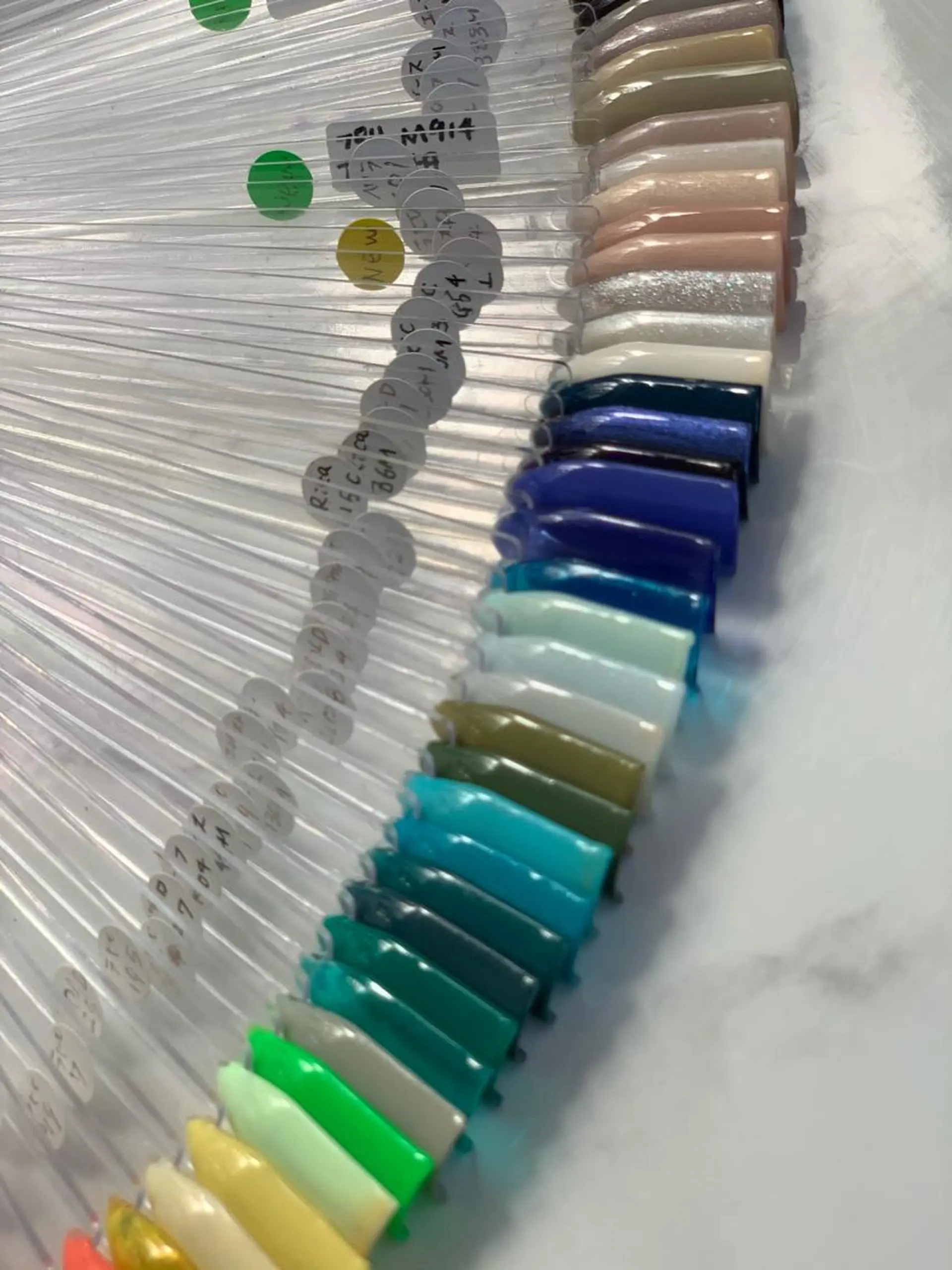 ネイル アートネイル shi nail所属・KLEE NAIL クレーネイルのネイルデザイン