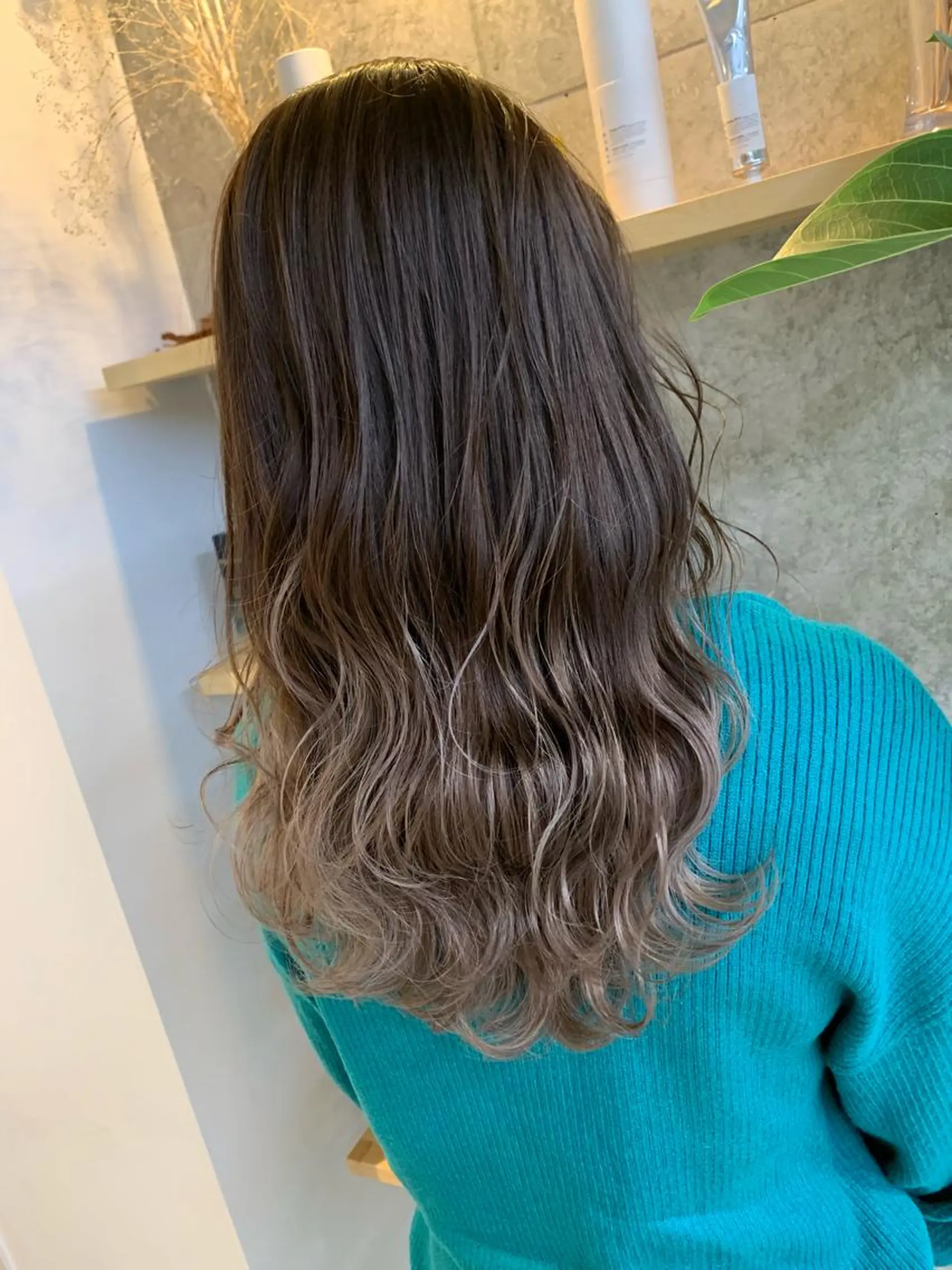 ロング カラー ヘアカラー トリートメント 天野 開のヘアスタイル