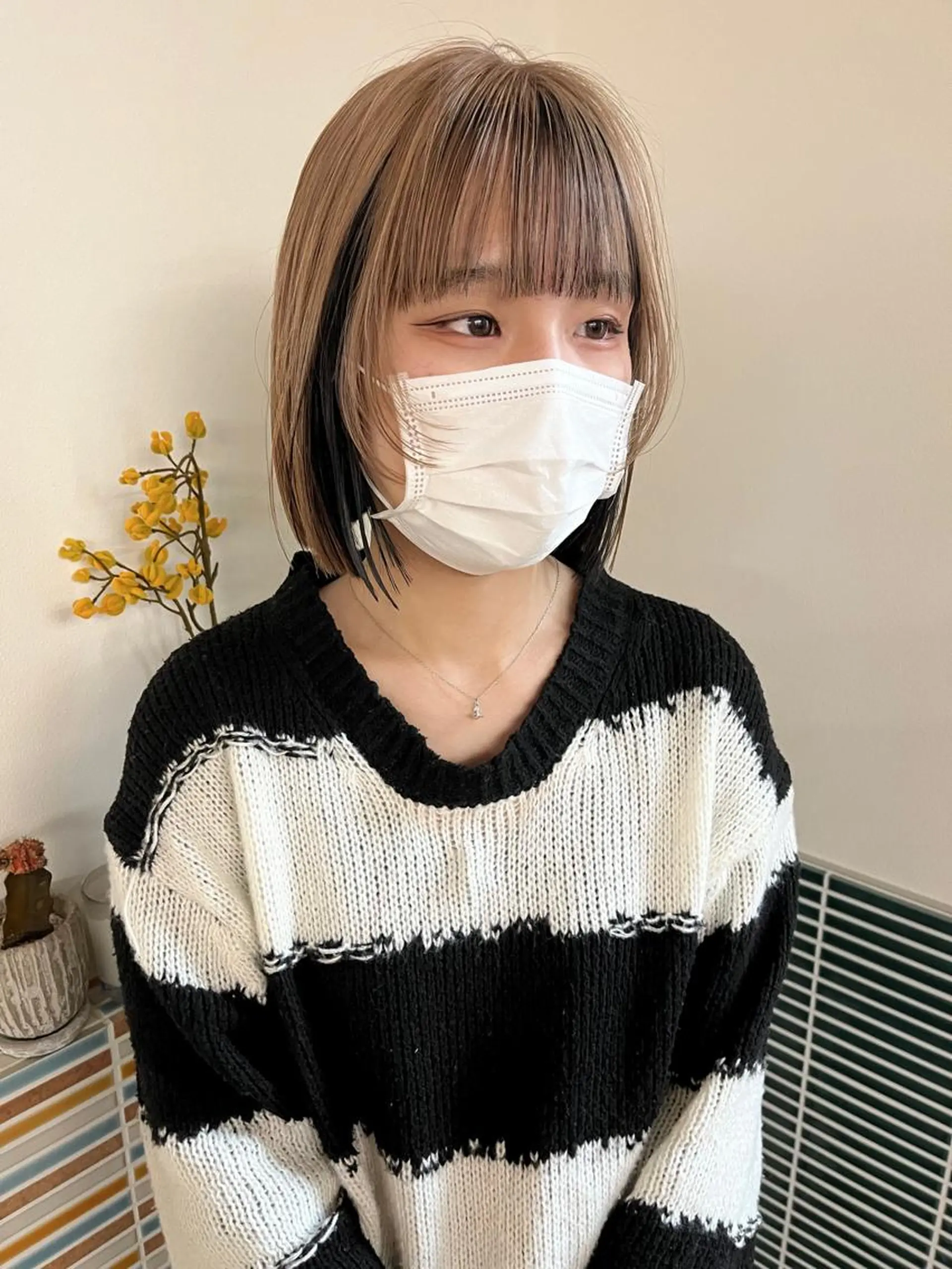 ミディアム カラー ブリーチ ヘアカラー トリートメント 🩷ハイトーン透明感 レイヤー🩷ユリカのヘアスタイル