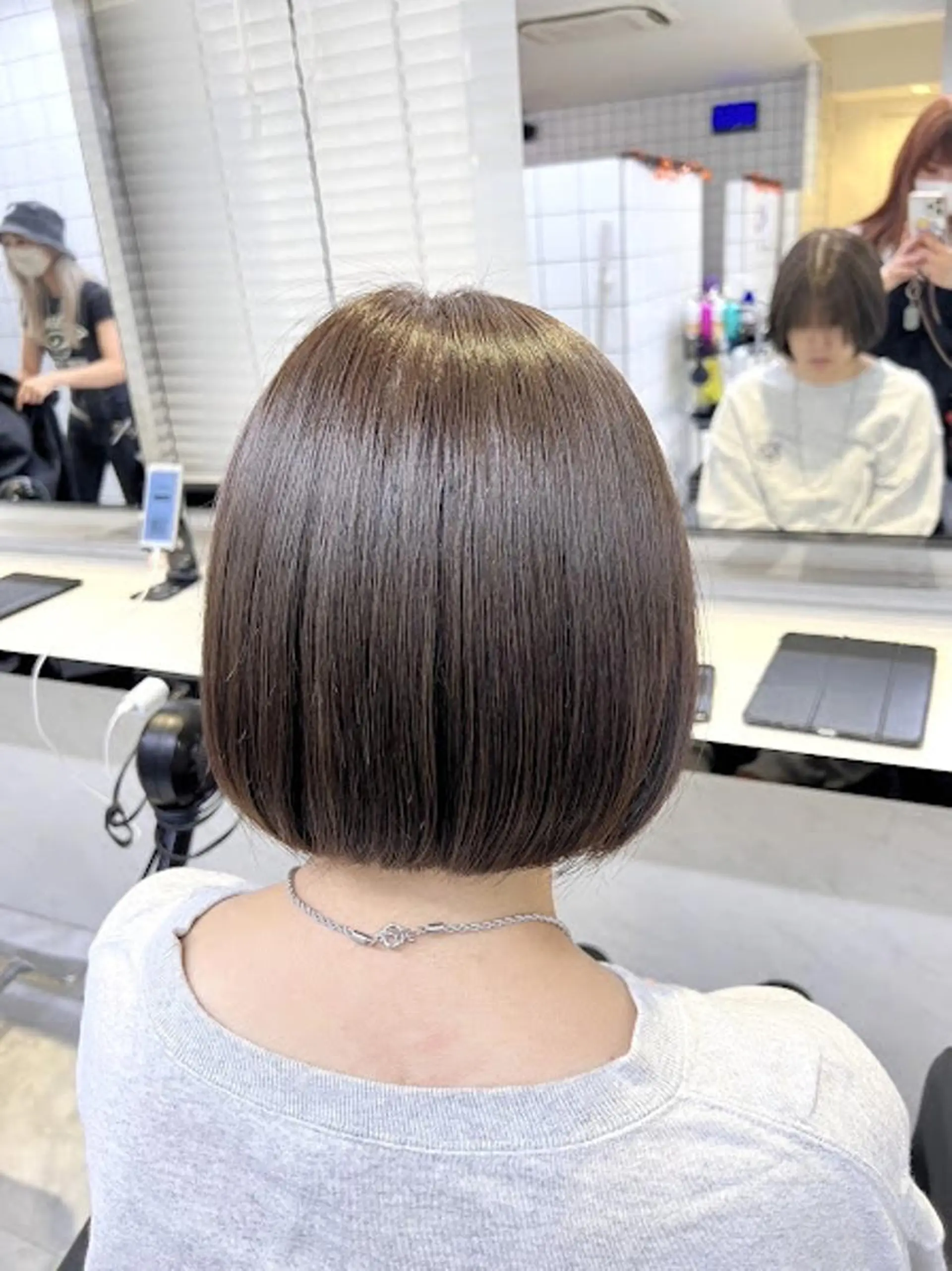 カラー 【公式】DISCO銀 座🪩トレンド🪽のヘアスタイル