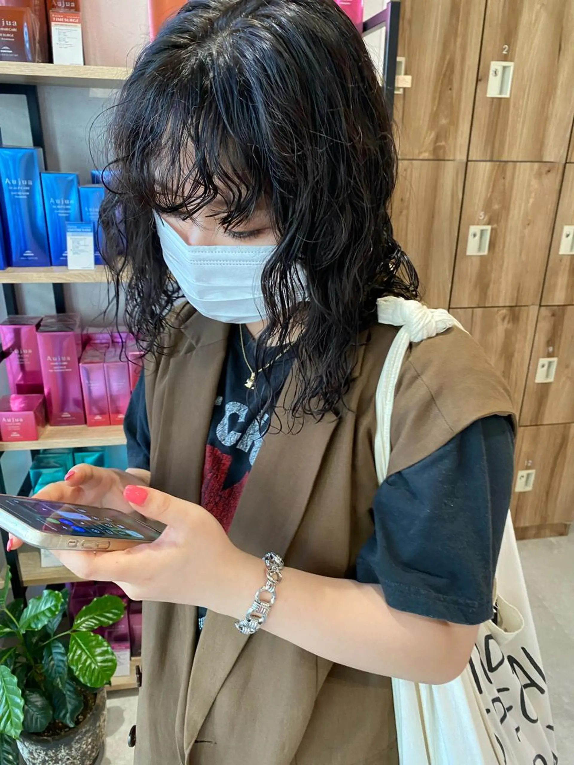 ミディアム カラー パーマ ヘアアレンジ ミディアムパーマ ヘアカラー パーマ パーマ指名No1 /namiのヘアスタイル