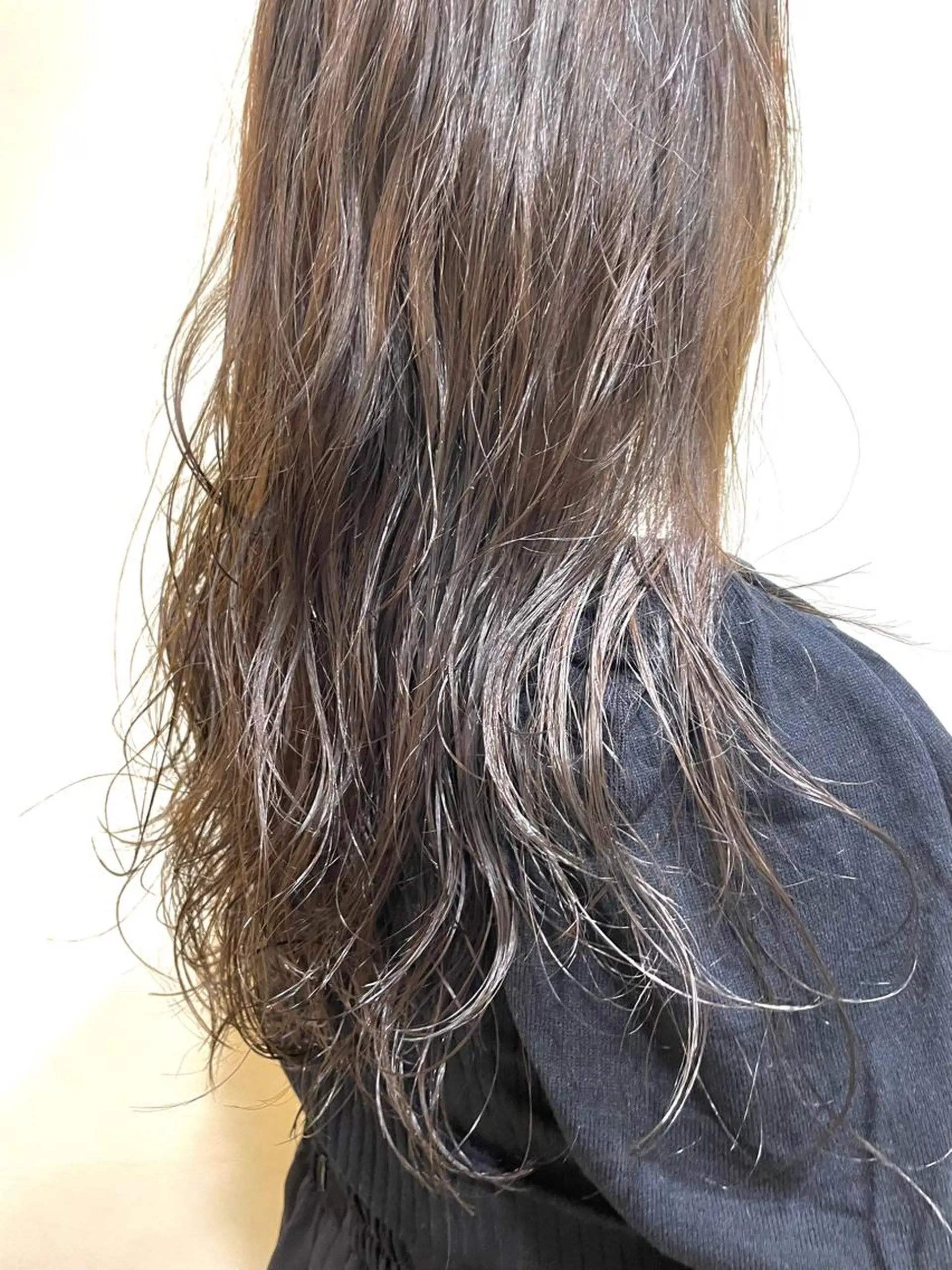 ミディアム パーマ レイヤー／似合わせ TAKUYAのヘアスタイル