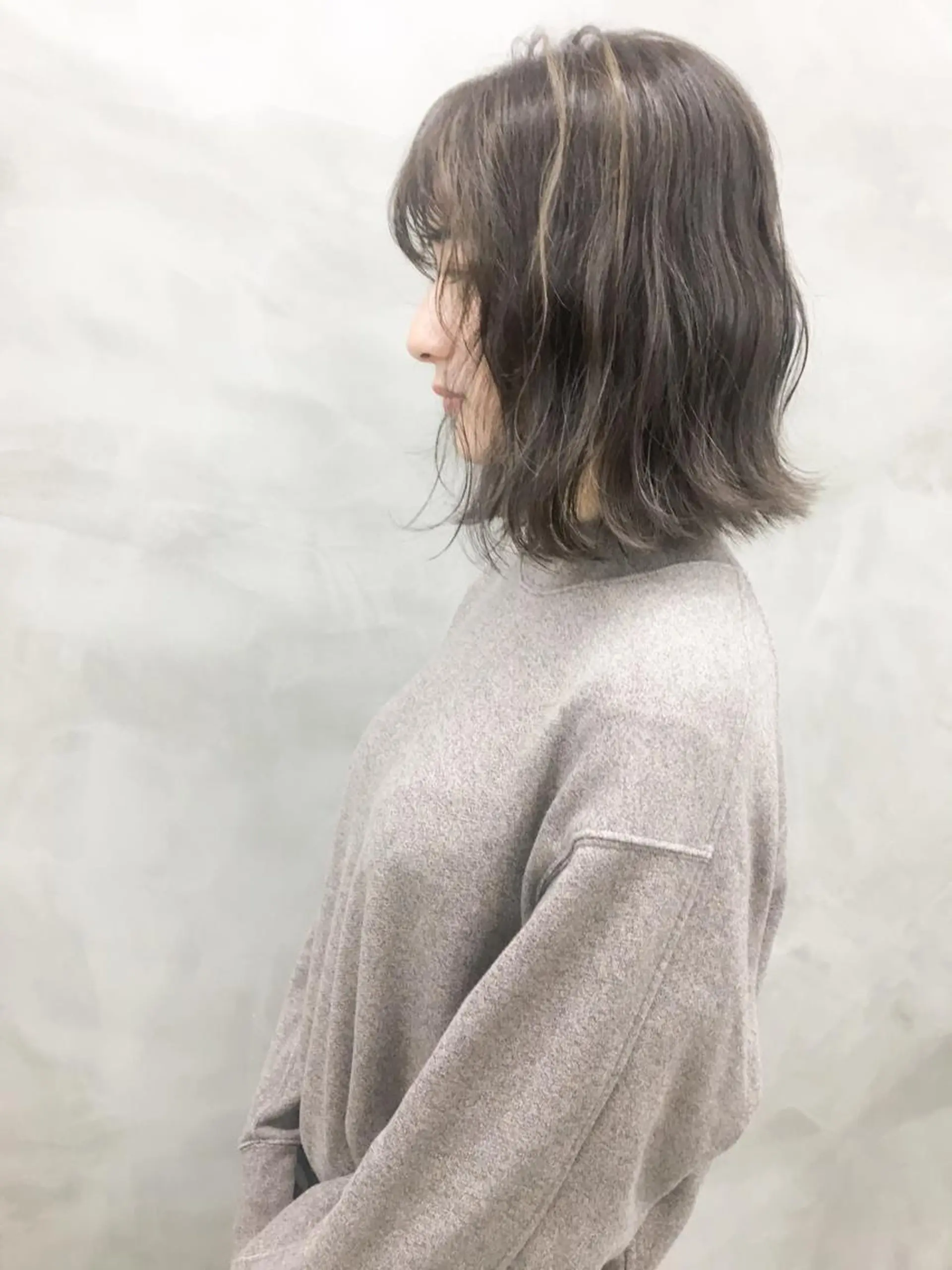 ショート 切りっぱなしボブ ボブ ハイライト SEED&beauty byFLAT所属・ヘッドスパ (女性限定)🍋モエのヘアスタイル