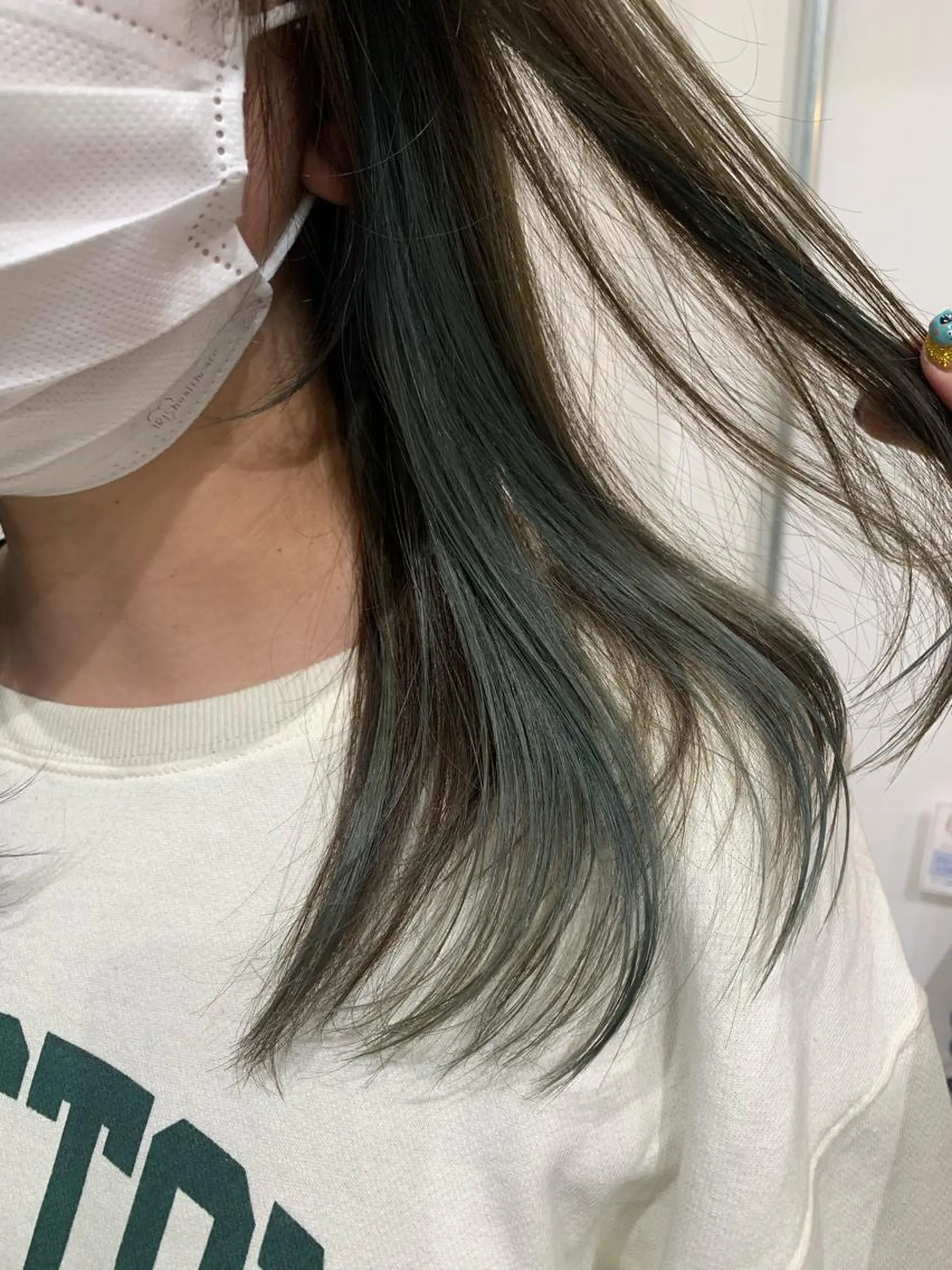 セミロング カット ヘアカラー AMI🎀韓国ヘア keshiki大名のヘアスタイル
