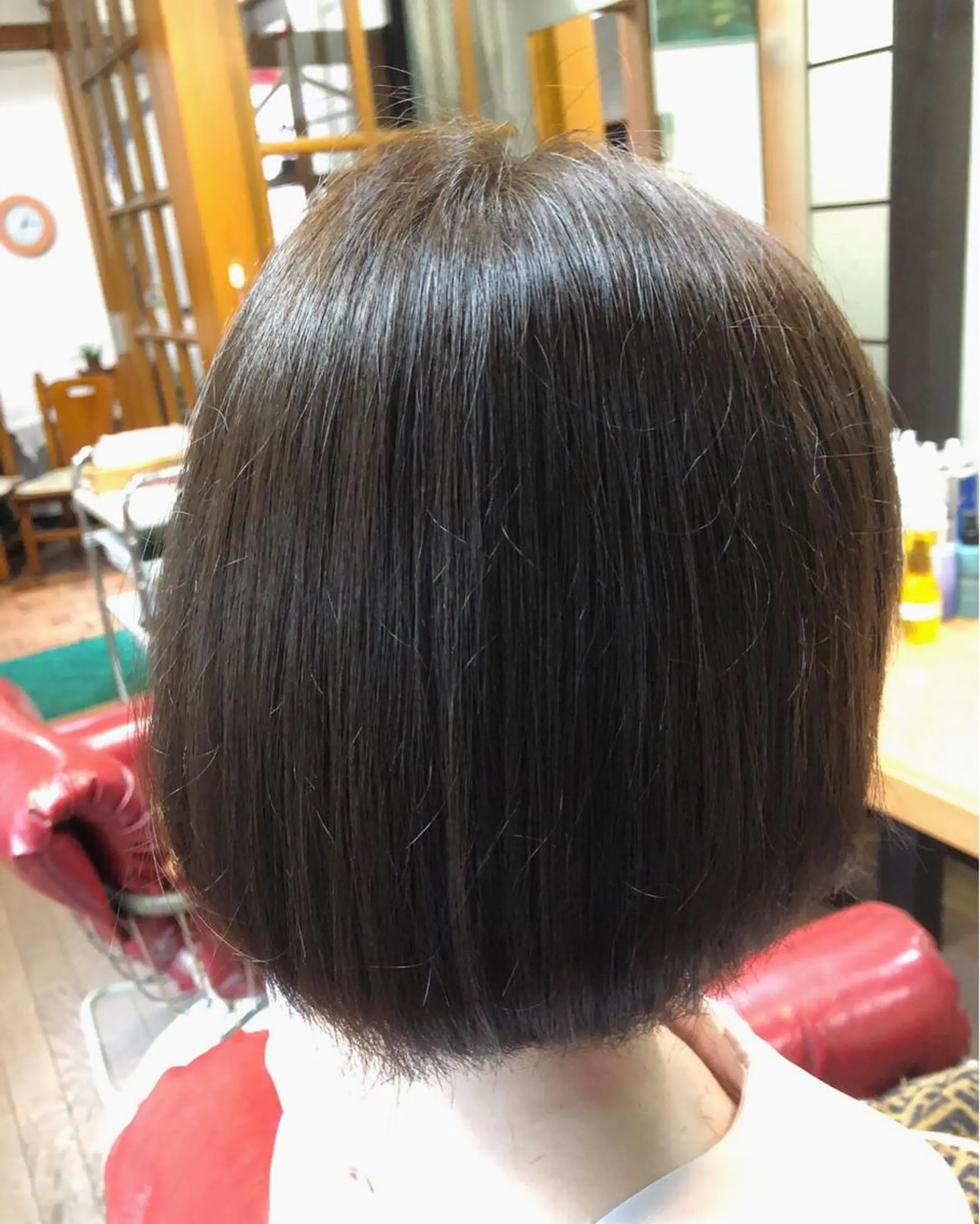 ショート カラー 透明感カラー 髪質改善 レイヤーカット 縮毛矯正 カット ヘアカラー パーマ 縮毛矯正 トリートメント ヘッドスパ 💎場所分かりづらい サユリ美容室💎のヘアスタイル