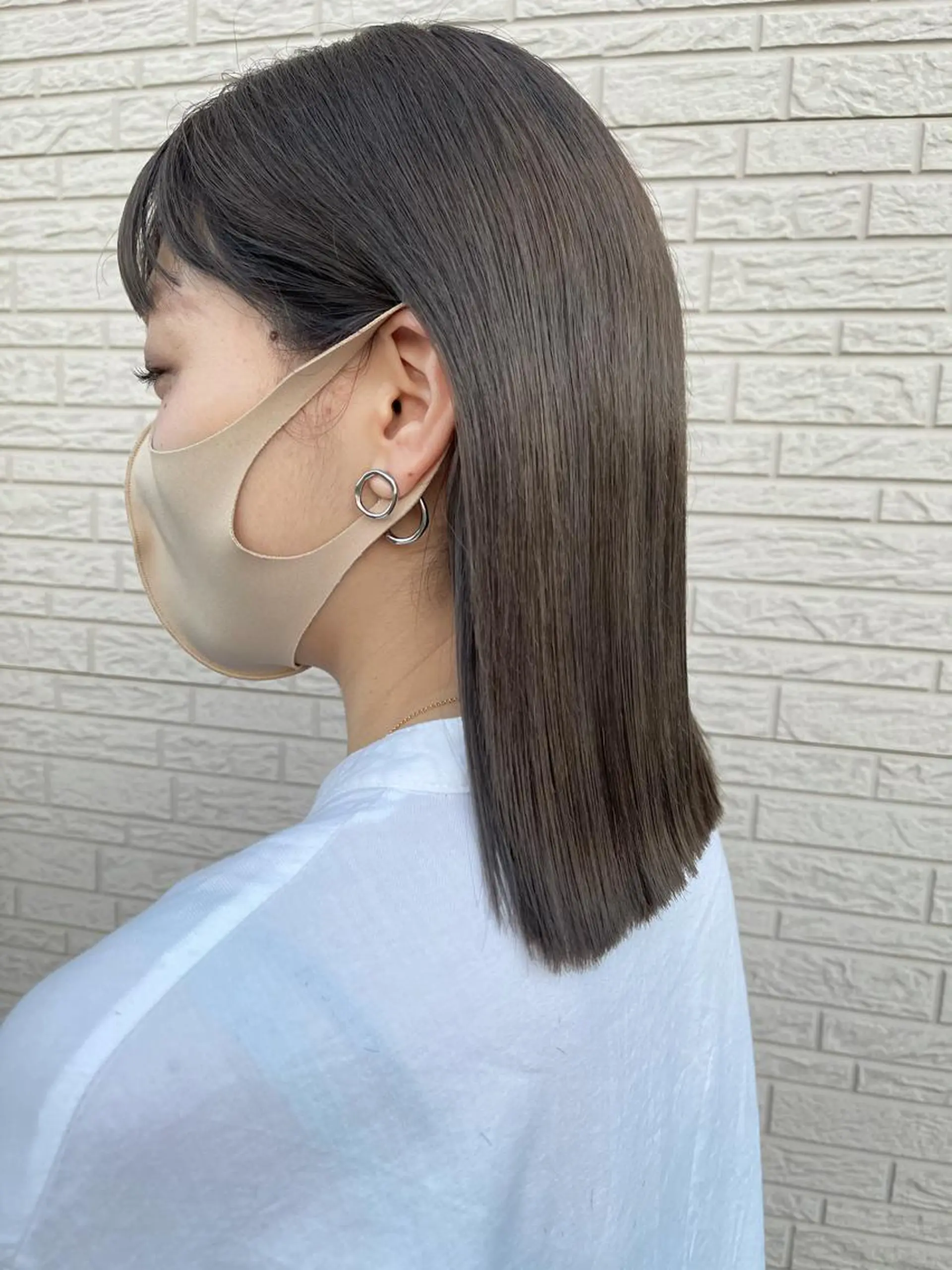 ミディアム パーマ 髪質改善 縮毛矯正 miyu🎀まつ毛 透明感カラーのヘアスタイル