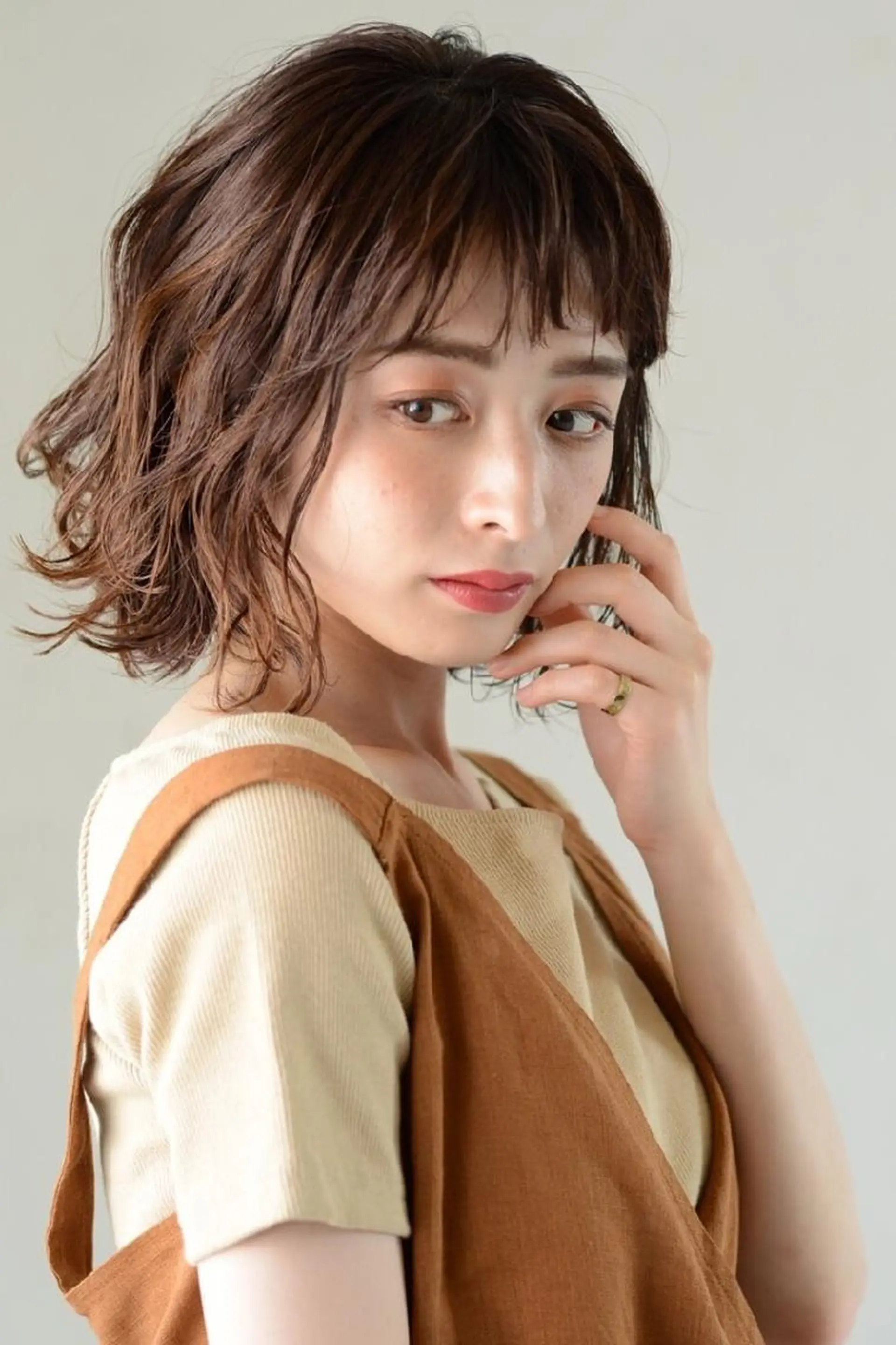 ショート カラー パーマ 上田 恵里のヘアスタイル