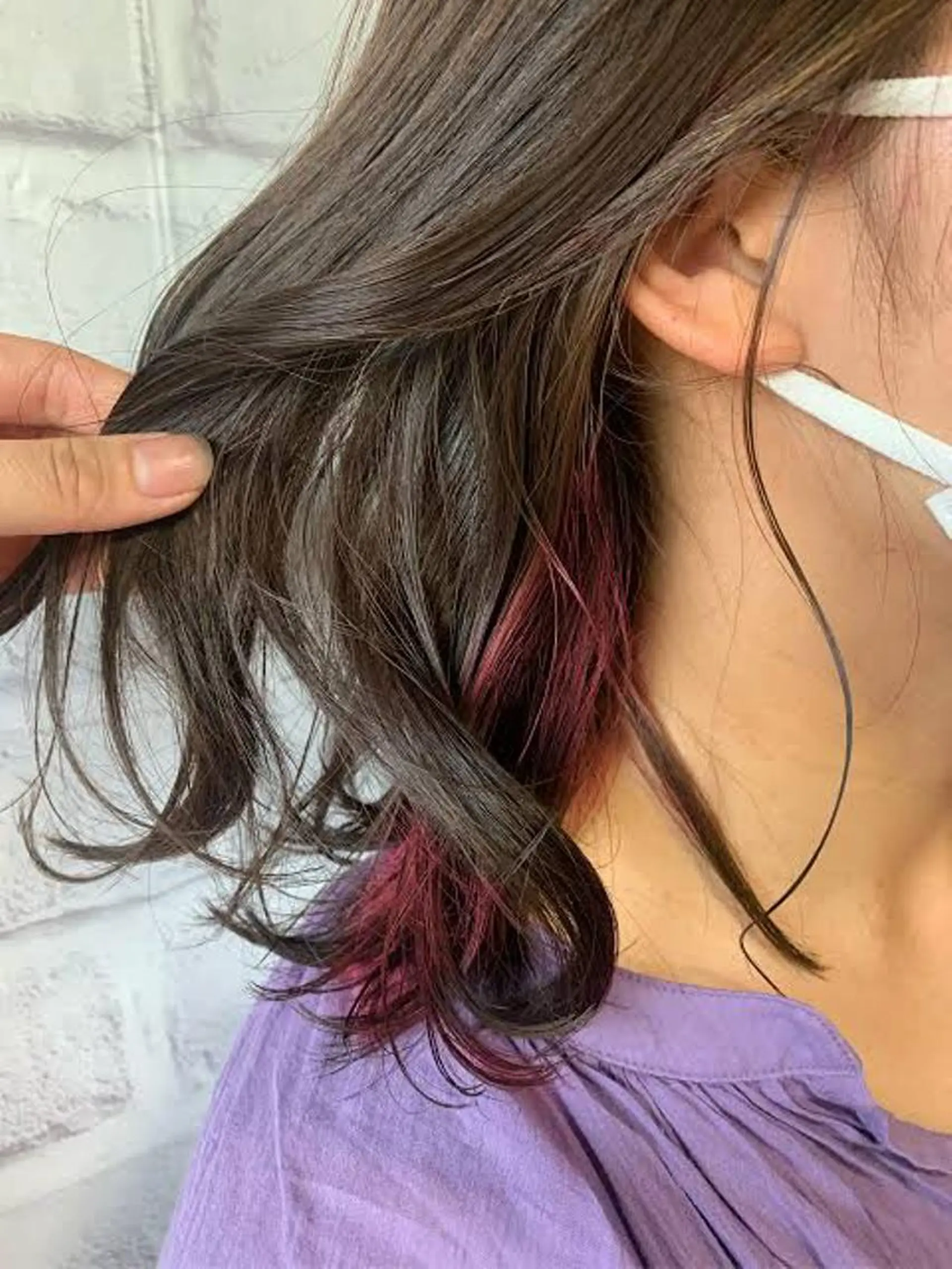 ミディアム カラー イヤリングカラー インナーカラー ヘアカラー トリートメント 小顔似合わせカット/ レイヤー/maiのヘアスタイル