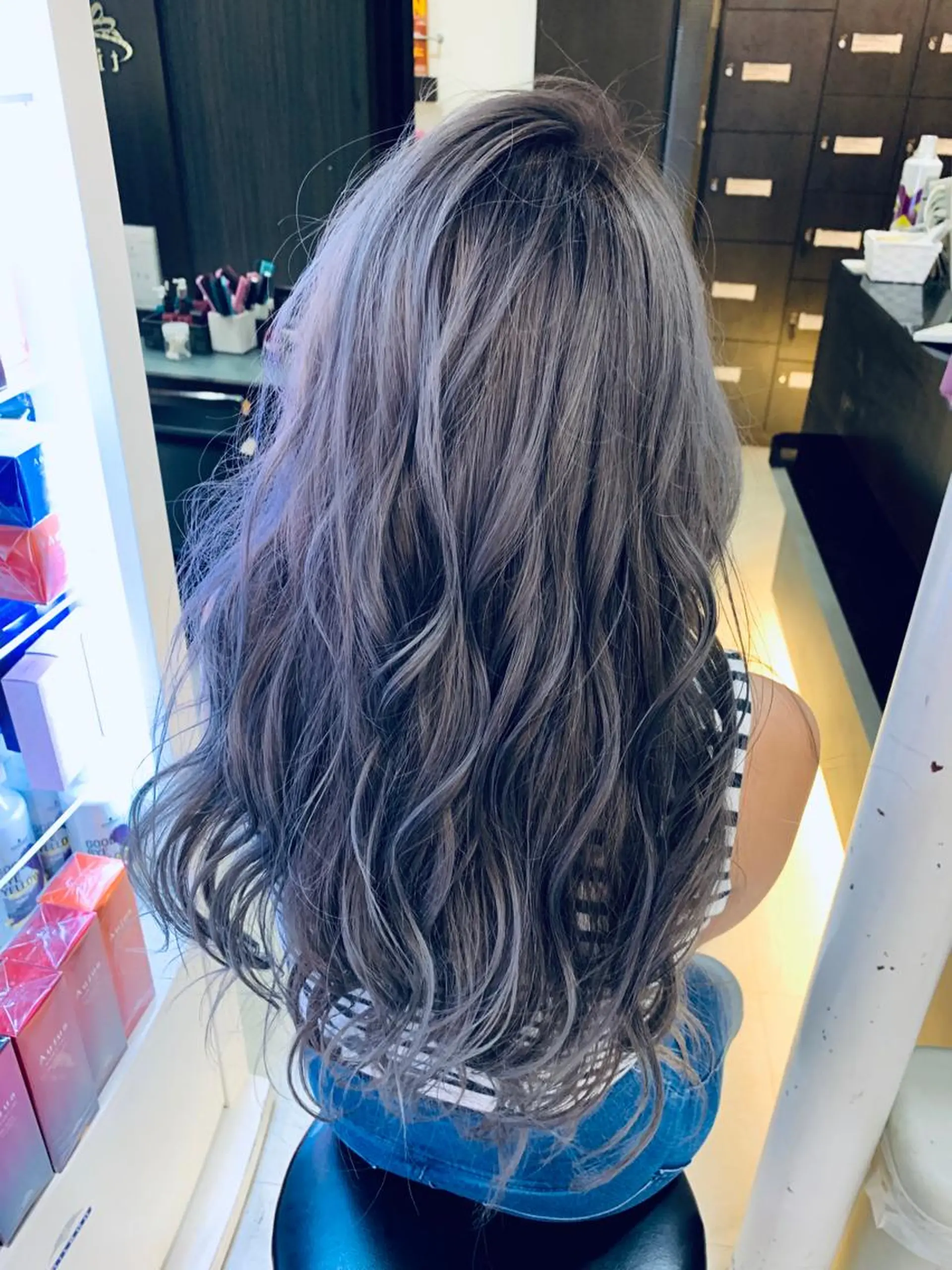 ロング カラー グレージュ ヘアカラー トリートメント ✂️大門 巧✂️ LAFF難波店のヘアスタイル