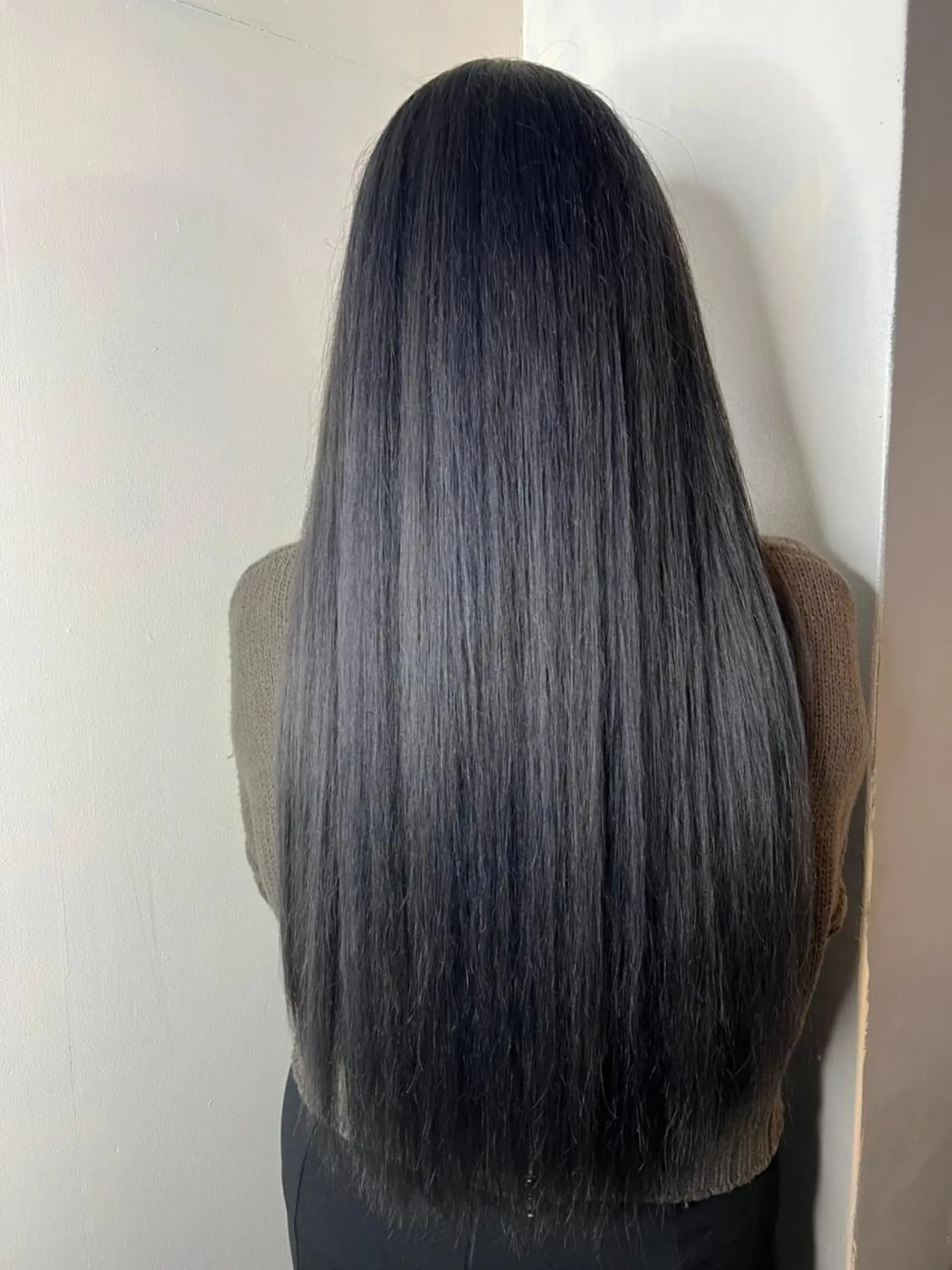 セミロング ヘアアレンジ パーマ カラー セミロングパーマ バレイヤージュ ブリーチ ケアブリーチ デザインカラー カット ヘアカラー トリートメント ヘアセット 初めでも安心🌟 newi町田✂のヘアスタイル