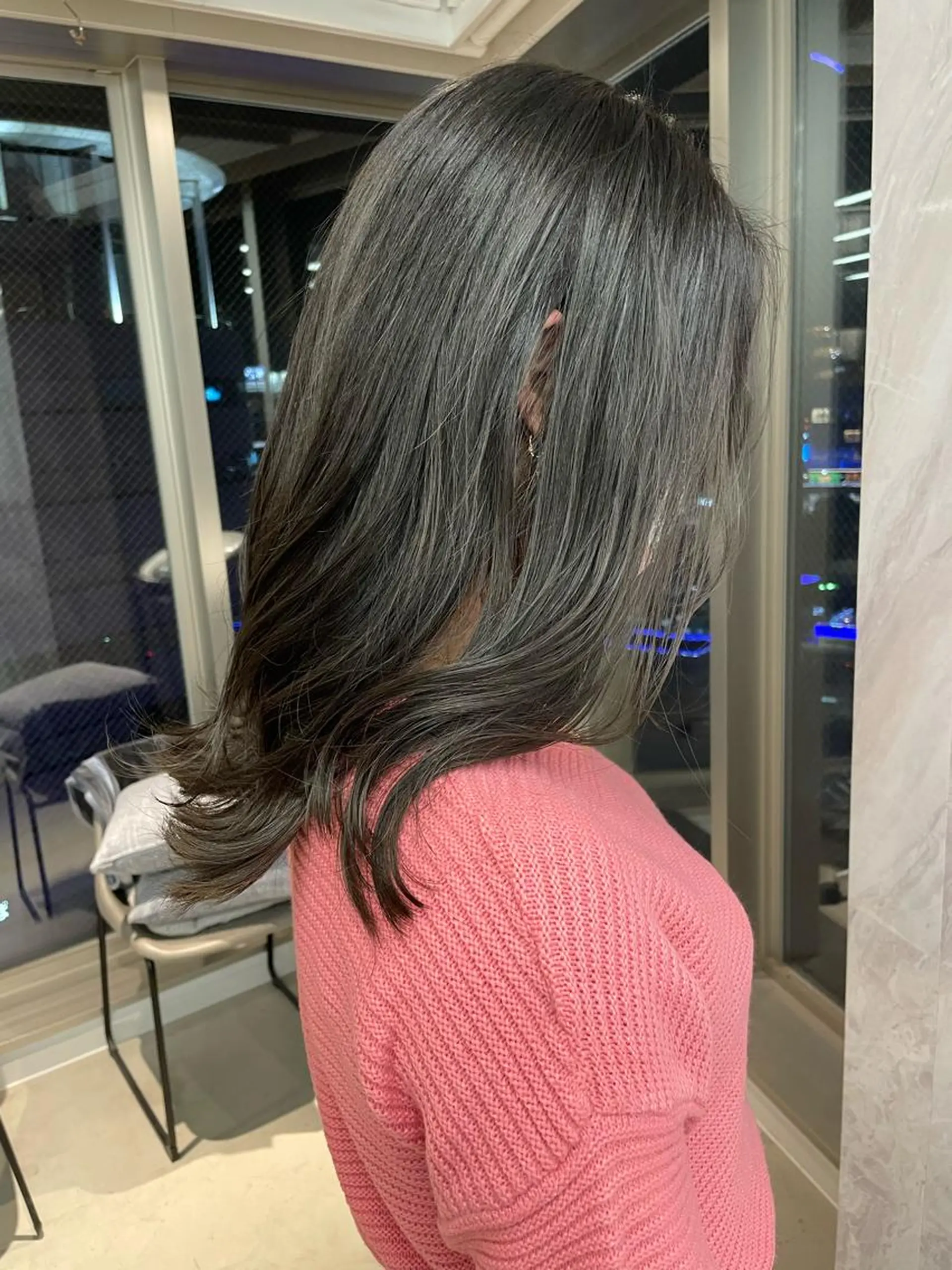 ミディアム カラー ヘアアレンジ 透明感カラー デザインカラー ヘアカラー トリートメント 🎗秋山勇 /三宮指名No.1のヘアスタイル