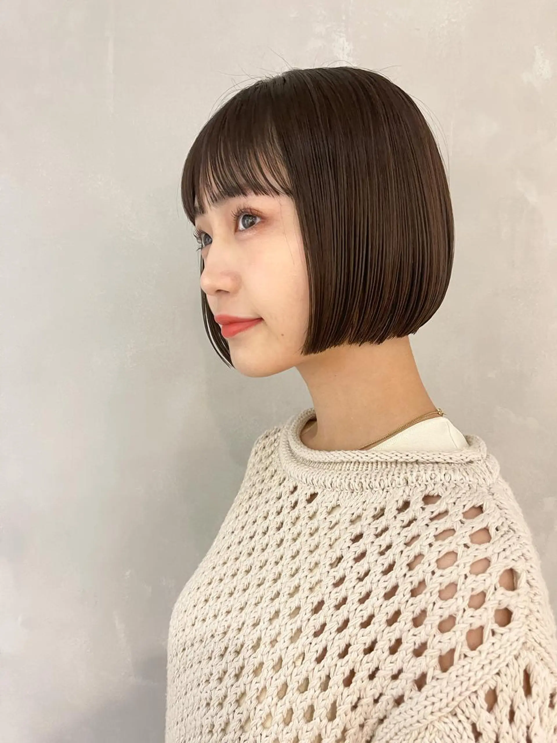 ミディアム カラー ベージュカラー オリーブベージュ ボブ 川本 裕🌿のヘアスタイル