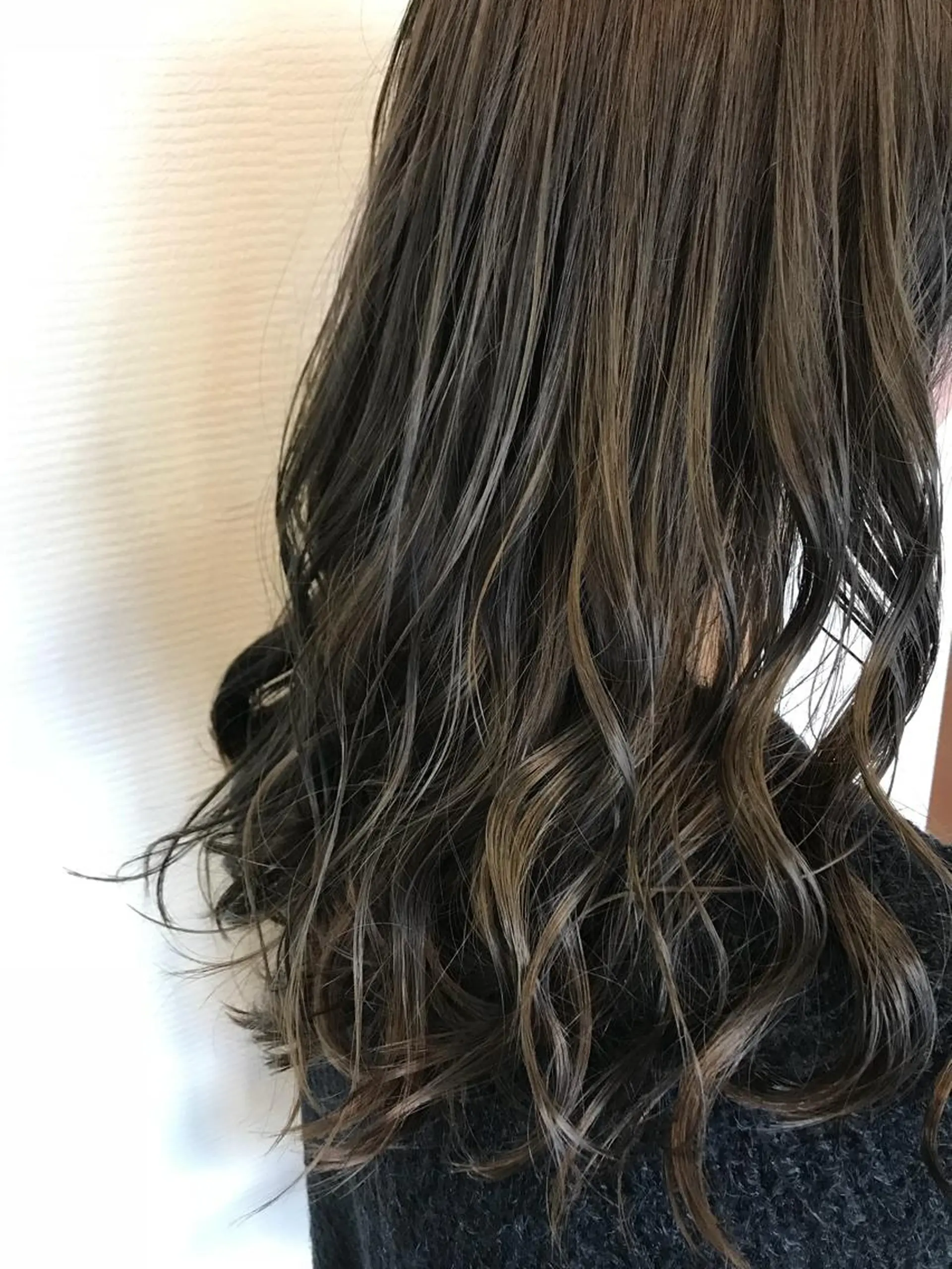 セミロング カラー パーマ 日比 貴大/ minim hairのヘアスタイル