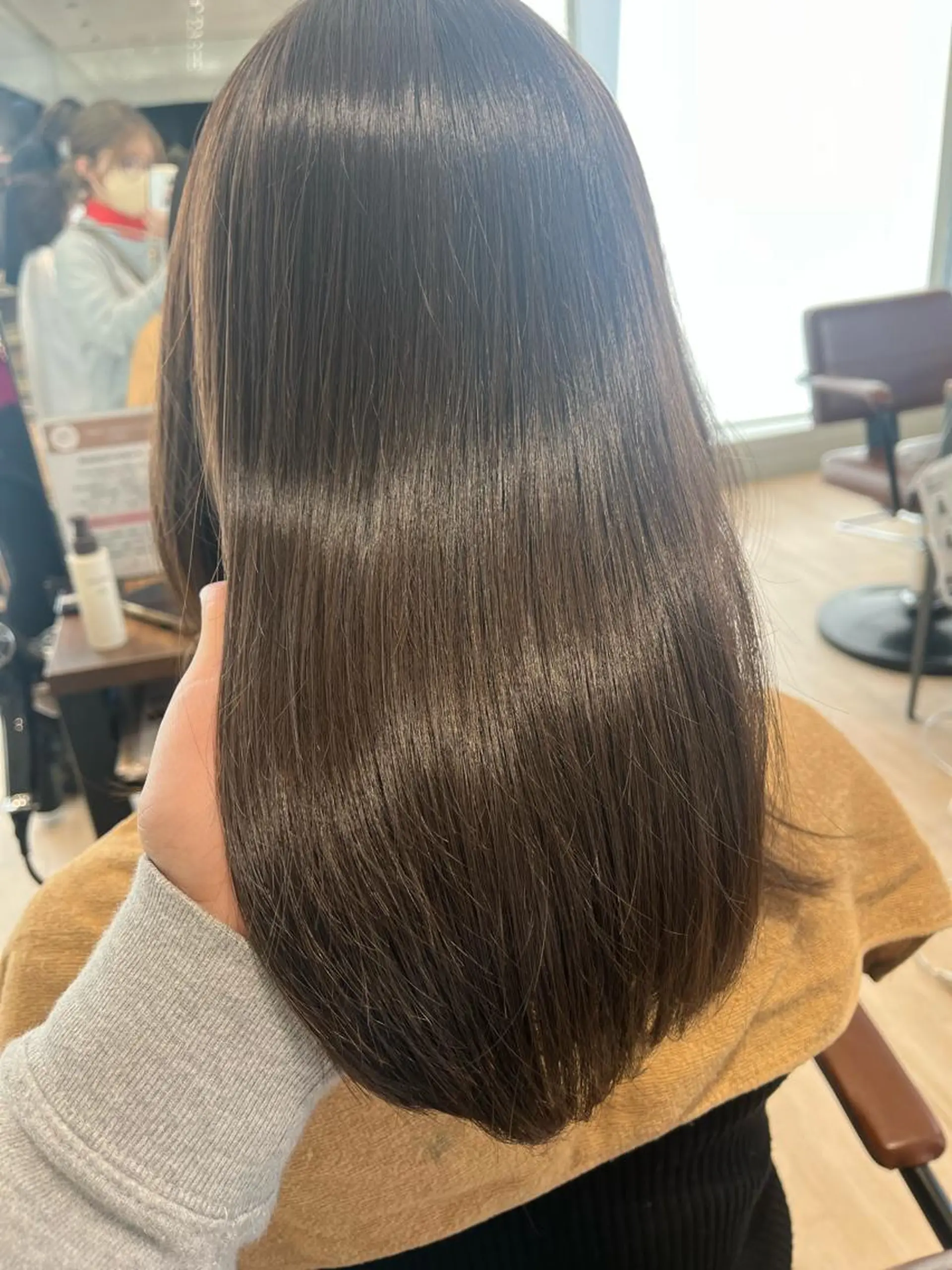 セミロング カラー トリートメント Je suis heureuse Tres所属・早朝セット☀️ レイヤー/Momoのヘアスタイル