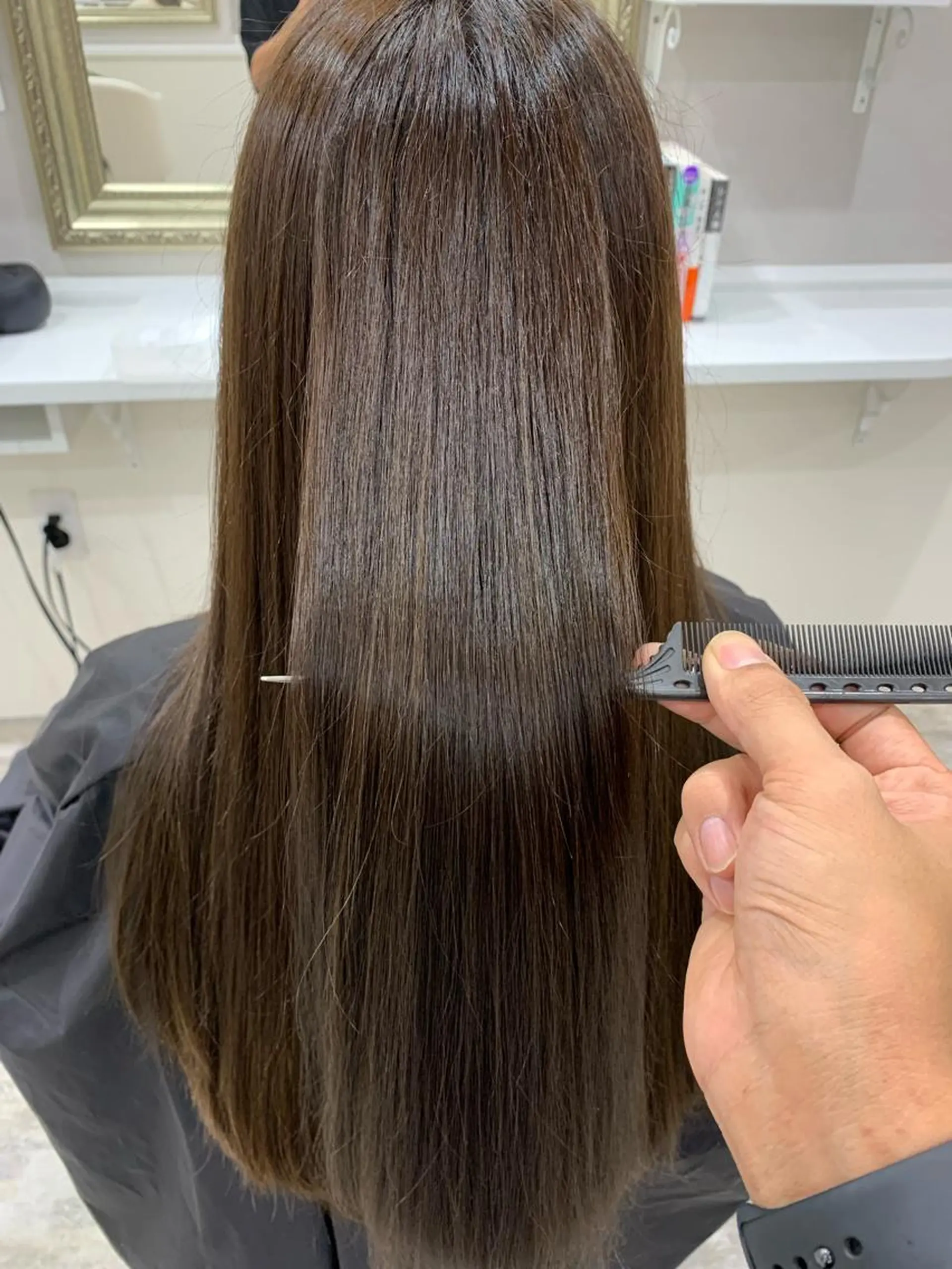 ロング 髪質改善 貸切サロンのヘアスタイル