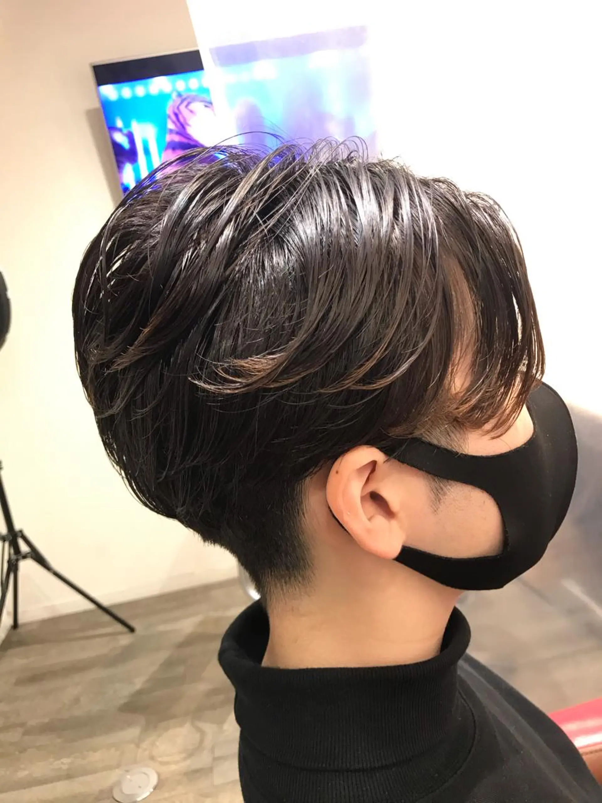 ショート パーマ メンズ マッシュ メンズパーマ レイヤー＆ブリーチ 職人✂︎藤澤一成😊のヘアスタイル