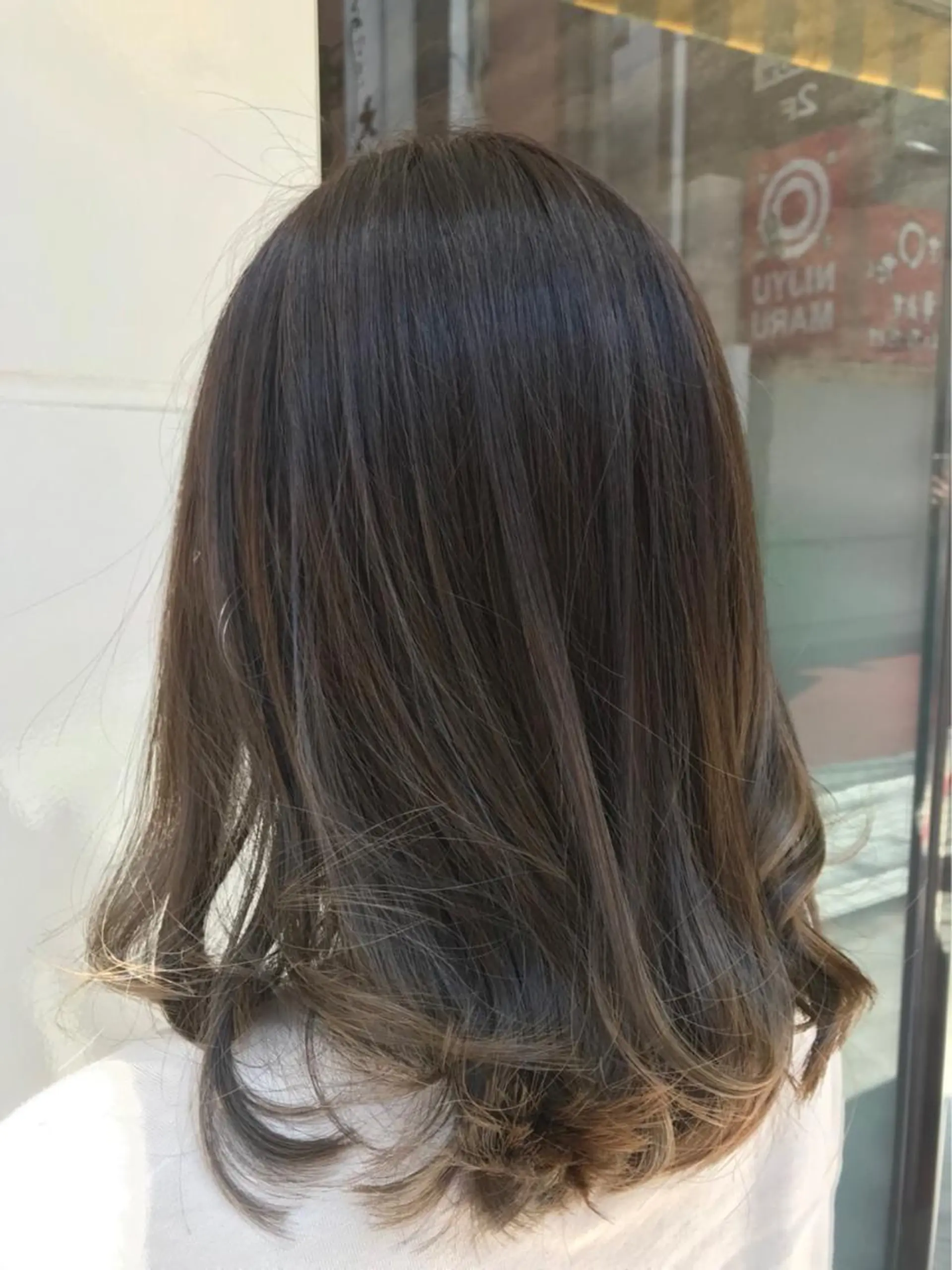 ミディアム カラー ベージュカラー 💈Blanco💈 カラー&ケア🌈のヘアスタイル