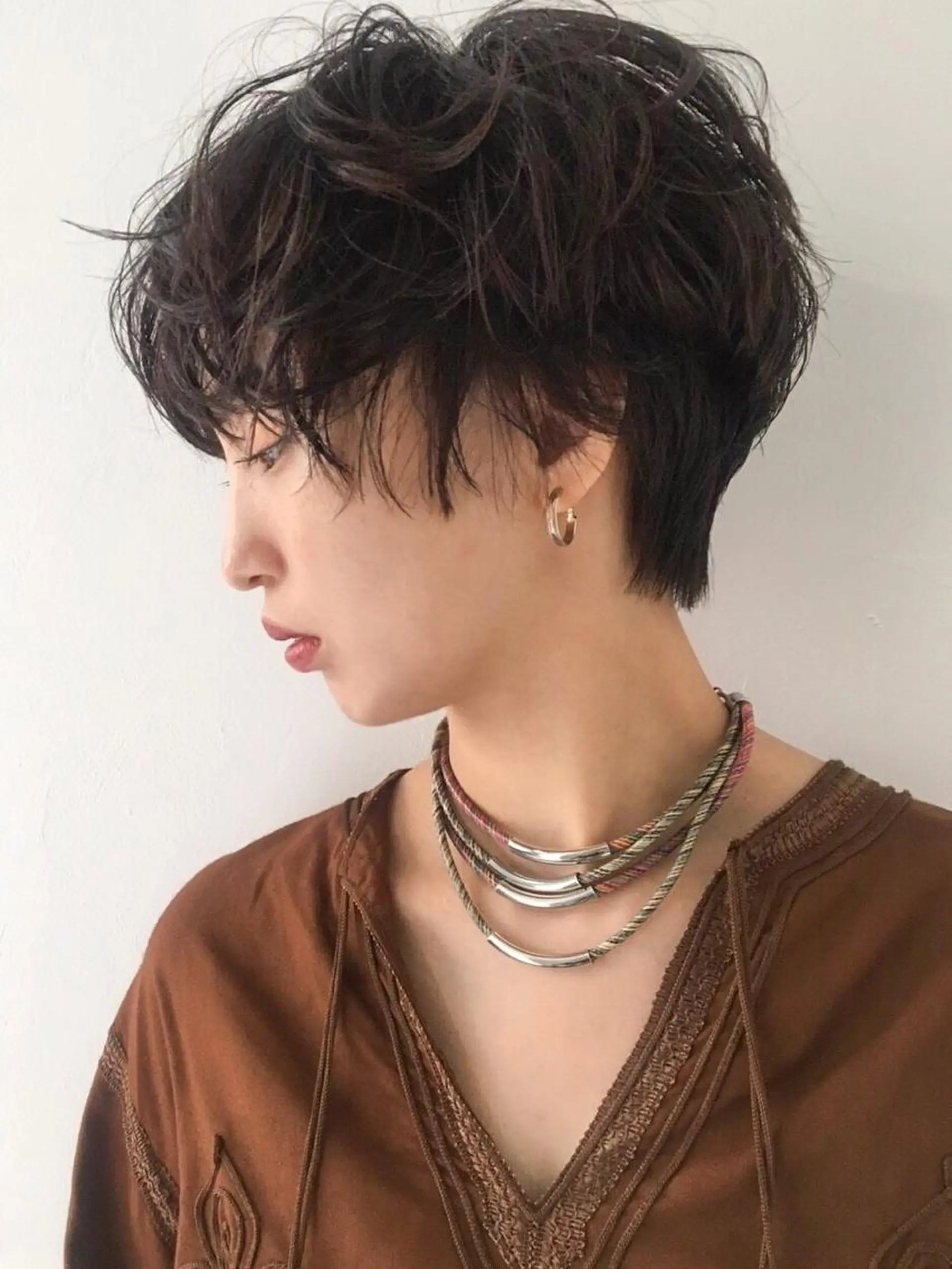 ショート ショートヘア nuu所属・💜ショート💜 ウルフ、ボブ二色亜美のヘアスタイル